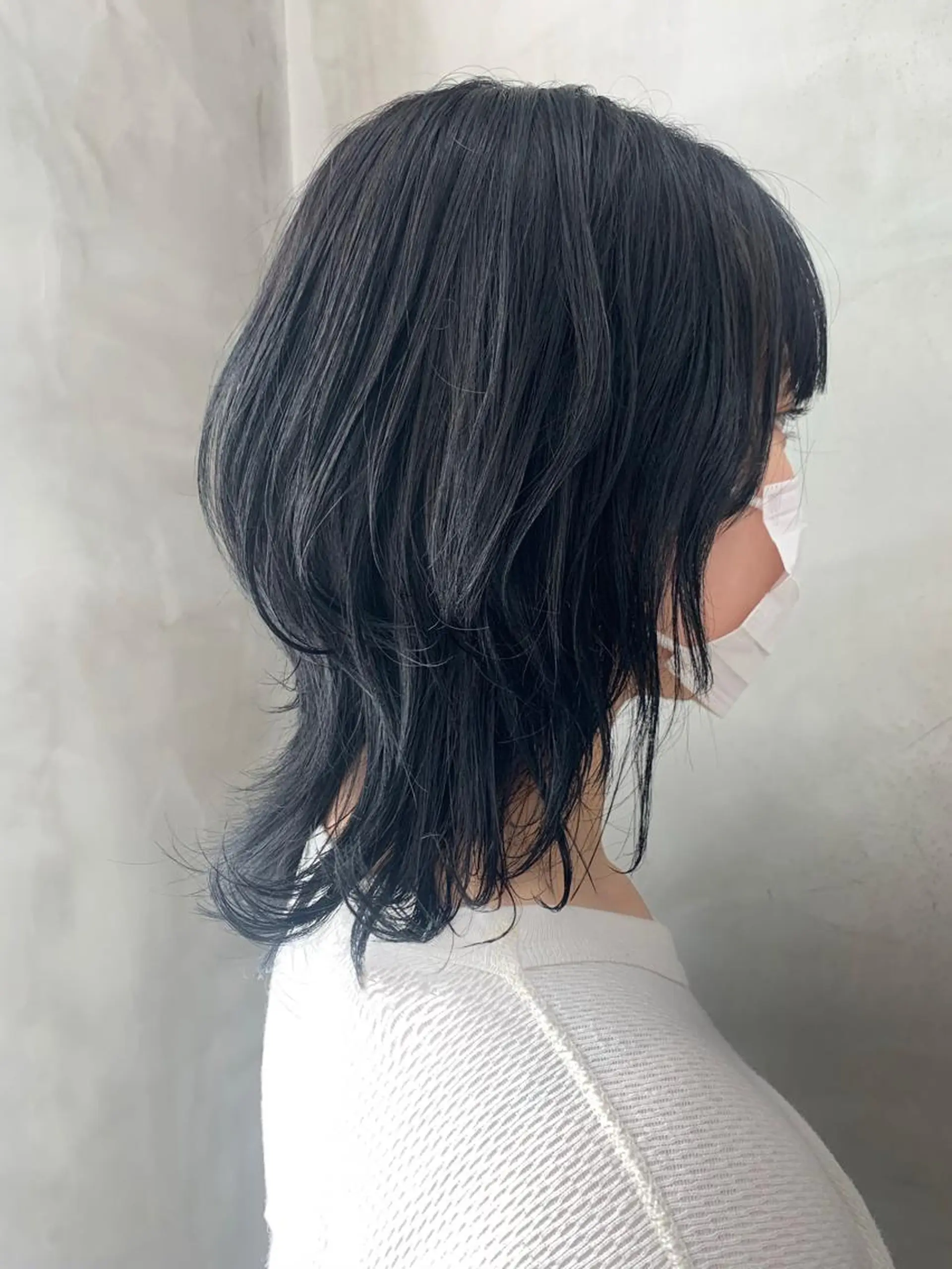 ミディアム カラー ウルフカット ブームボックス所属・🐝ハイトーンカラー hachi🐝のヘアスタイル