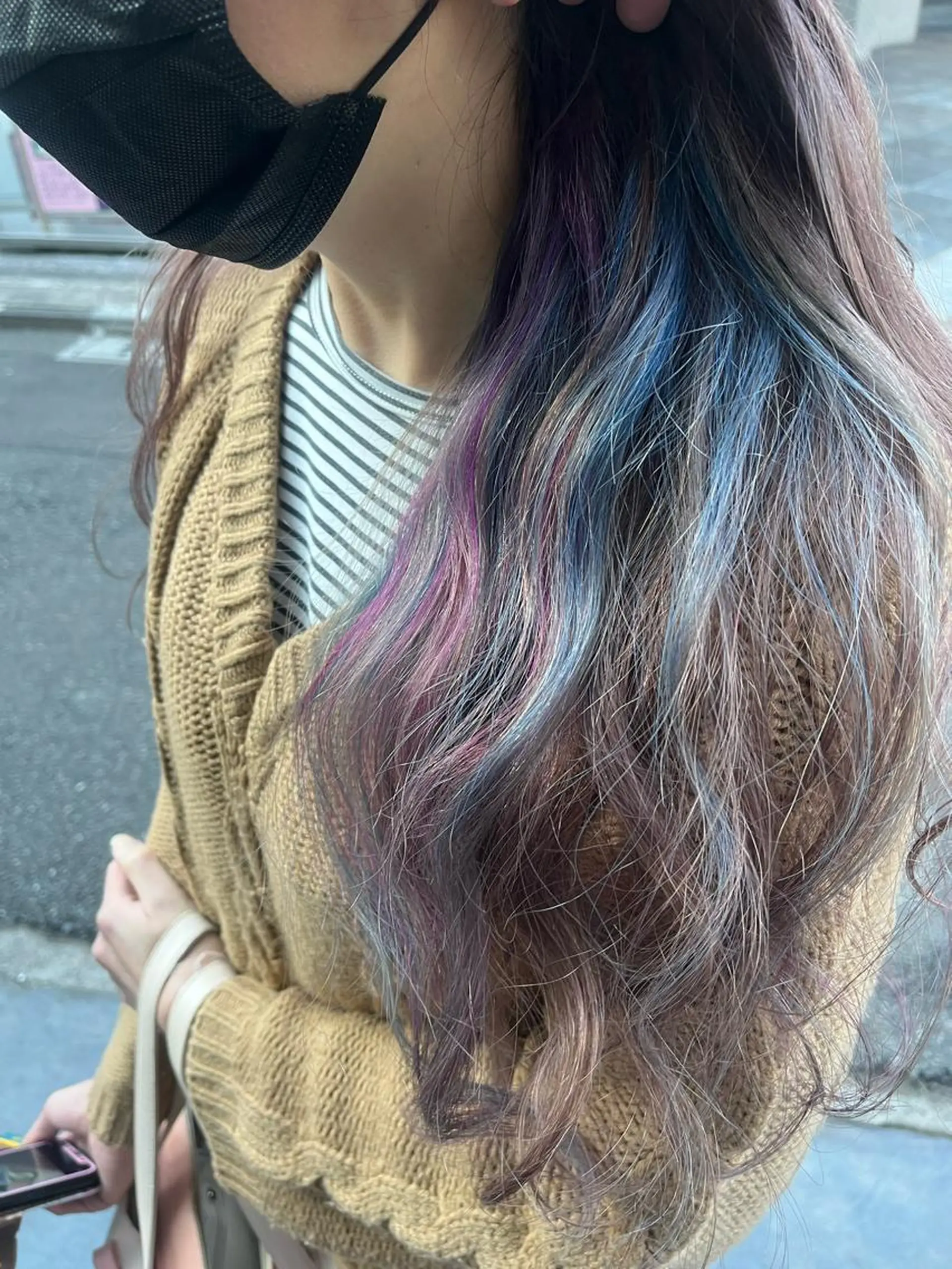 ロング カラー アッシュ バレイヤージュ ミストバング ベージュカラー ブリーチ カット ヘアカラー トリートメント 原宿サロン代表 デザインカラー伊藤卓のヘアスタイル