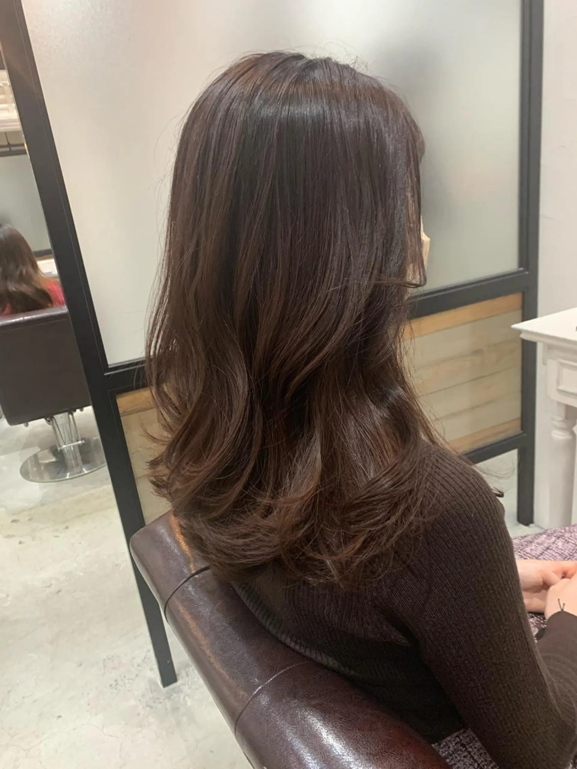 セミロング カラー ヘアアレンジ イルミナカラー カット ヘアカラー トリートメント kei/透明感カラー /ベージュ/ブリーチのヘアスタイル