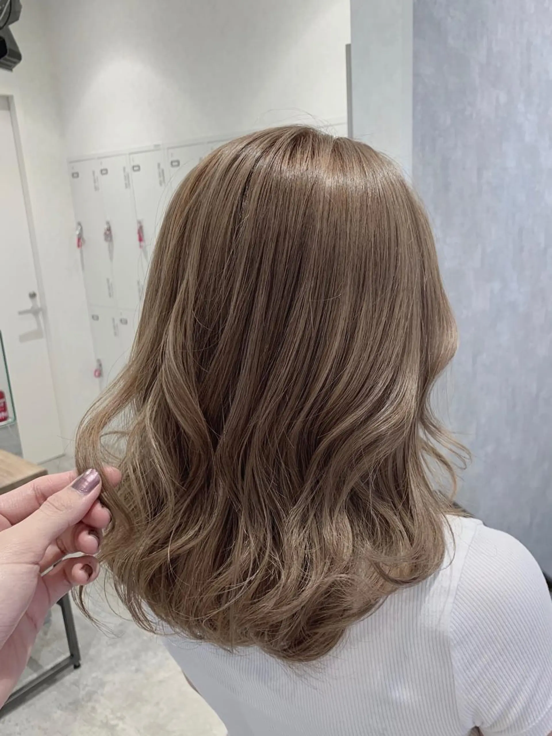 セミロング カラー メンズブリーチカラー /NAOのヘアスタイル