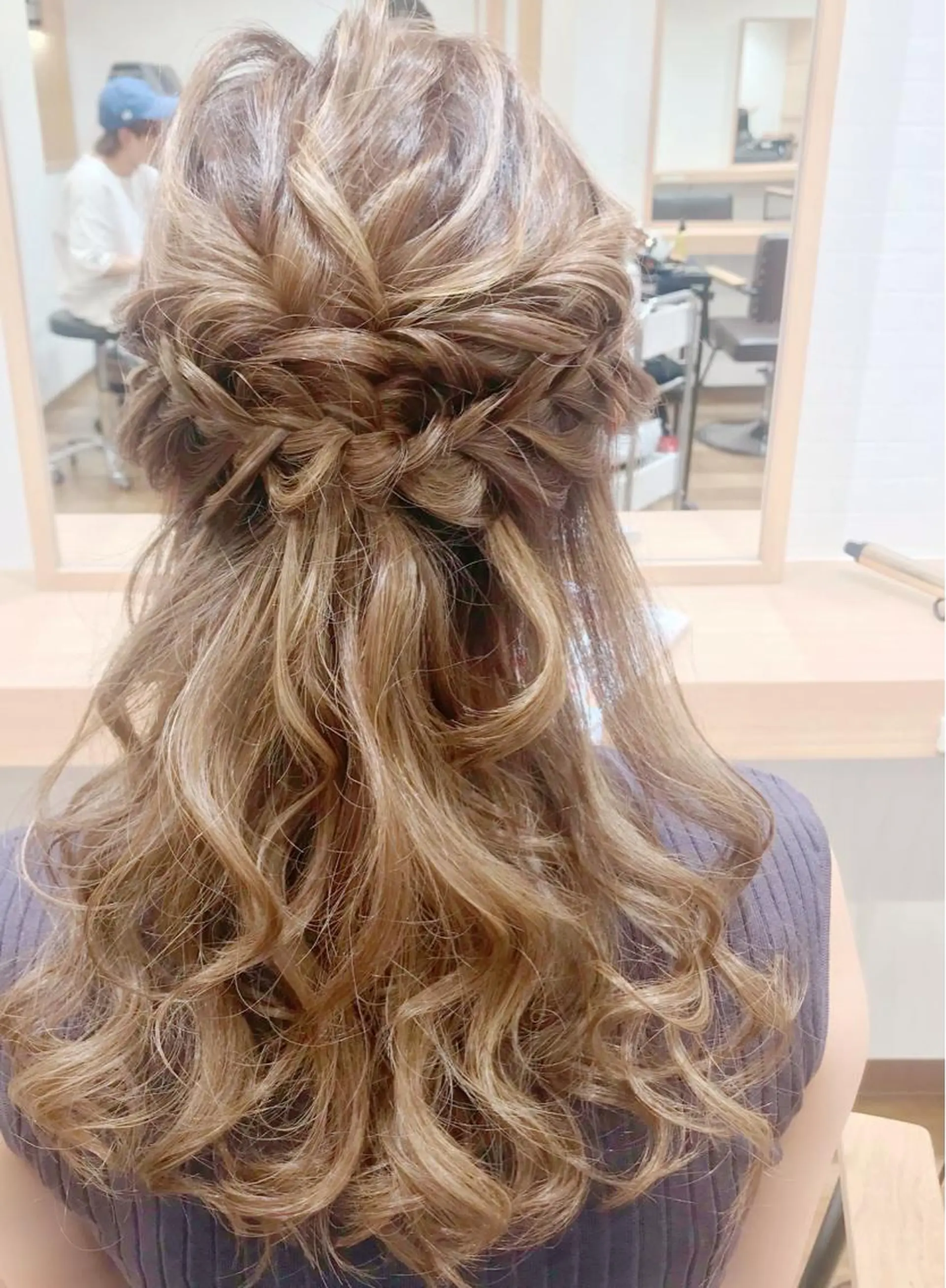ロング ヘアアレンジ ハーフアップ ヘアセット GRANLUSSO 〜グランルッソ駅前店所属・木口 嘉美のヘアスタイル