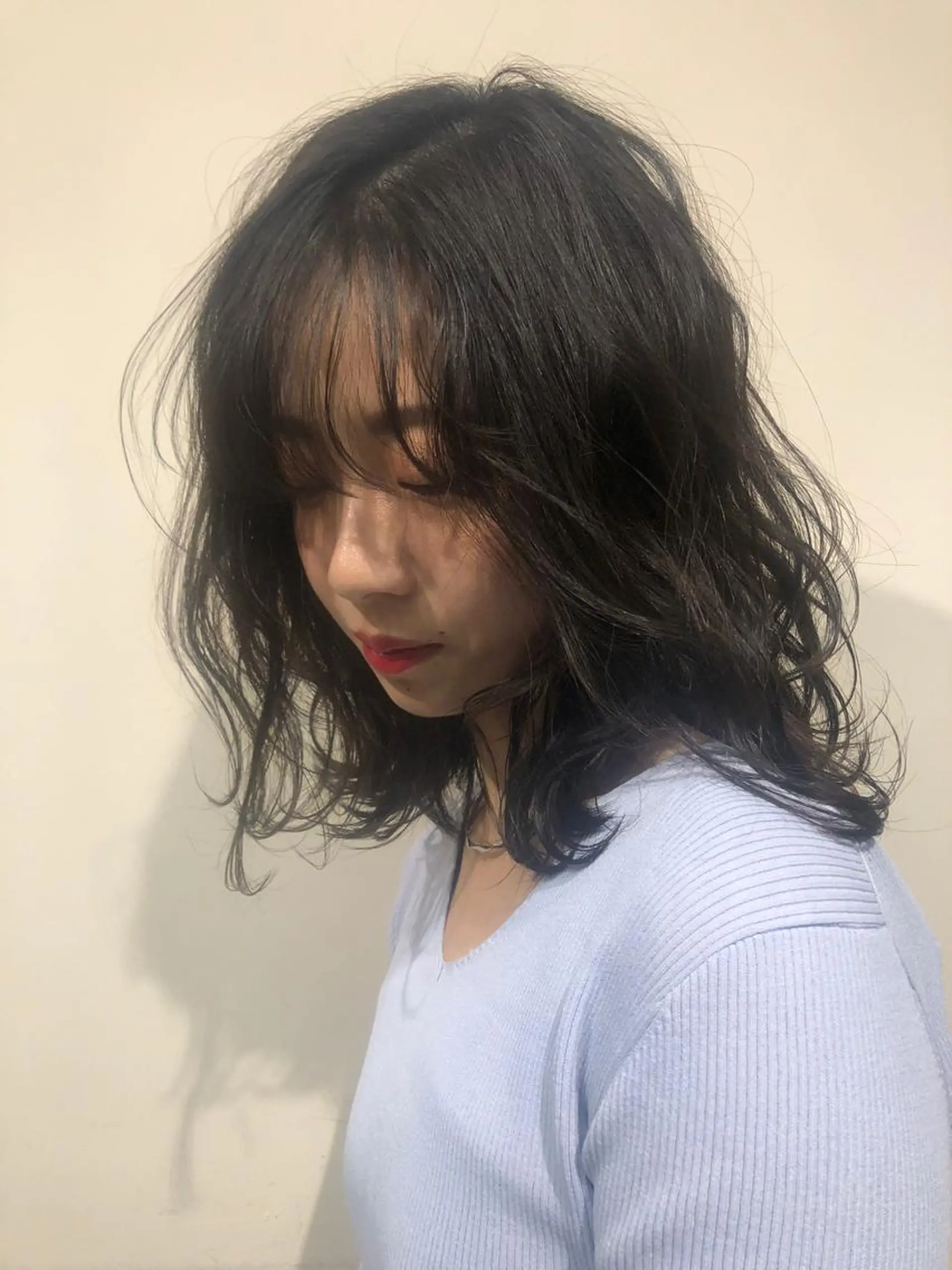 セミロング カラー レイヤーカット/ 透明感カラーmikuのヘアスタイル