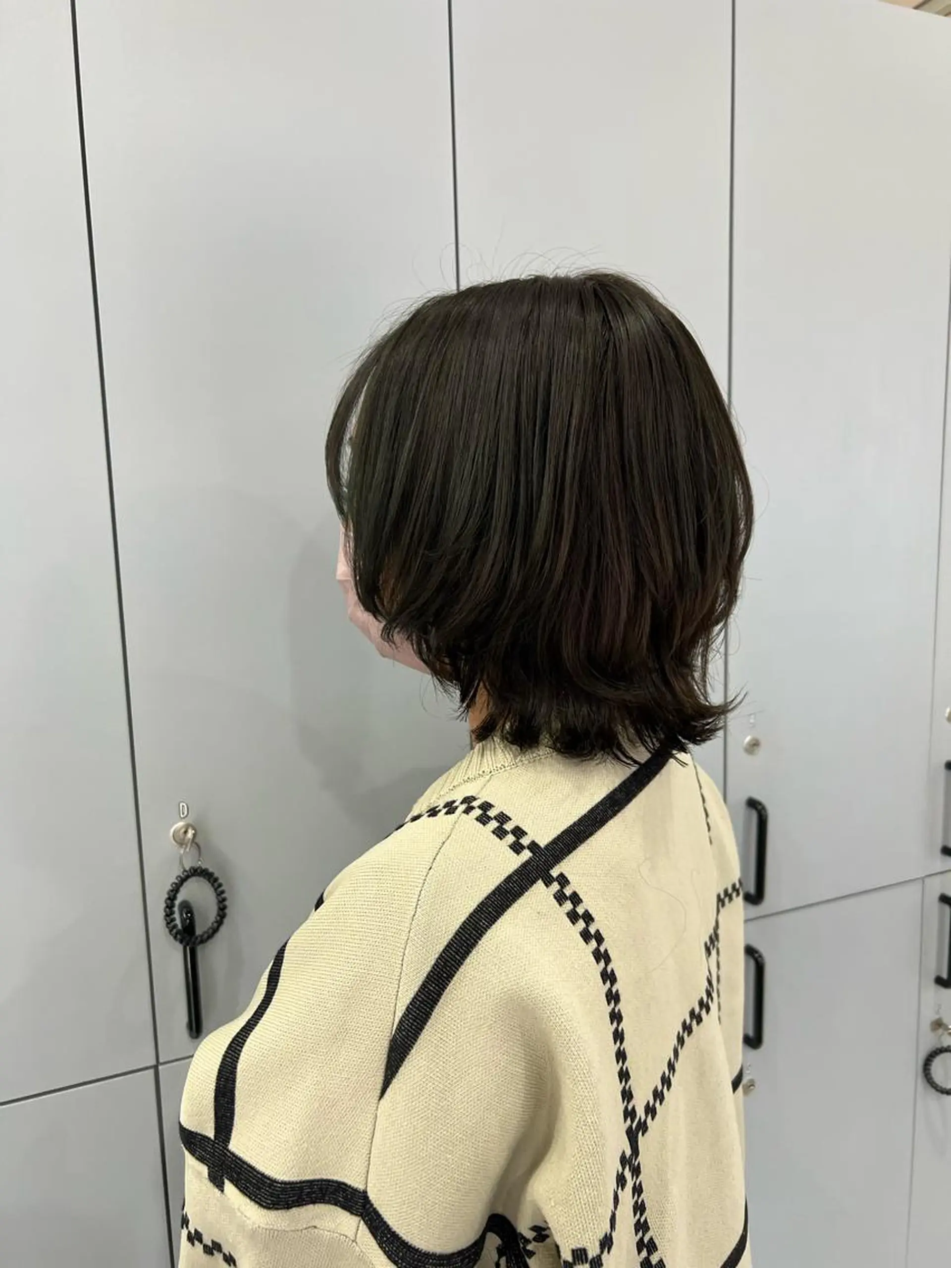 ミディアム ボブ ウルフカット ウルフボブ カット 村山 豪歩のヘアスタイル