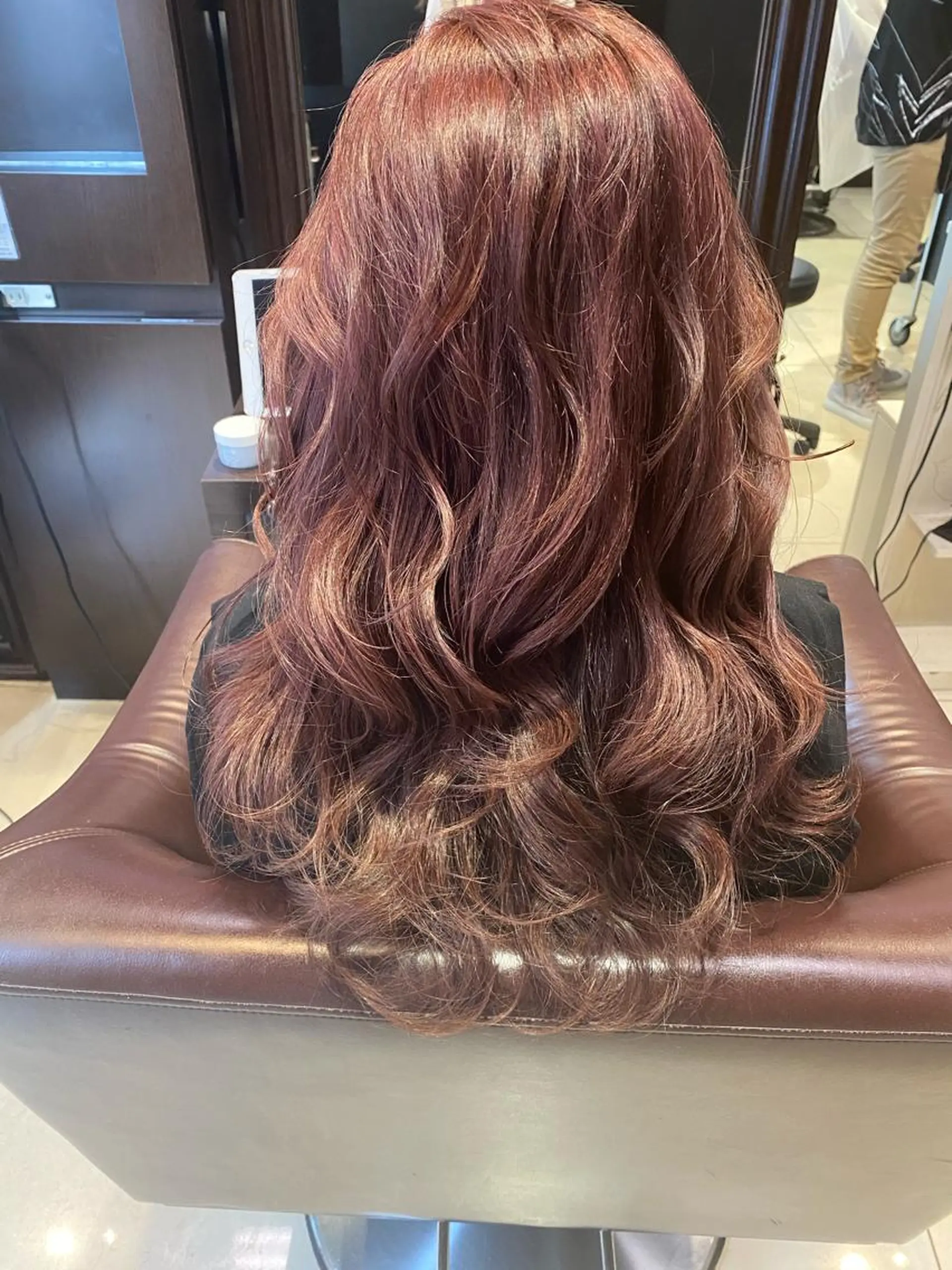 ロング 山川 玲奈のヘアスタイル