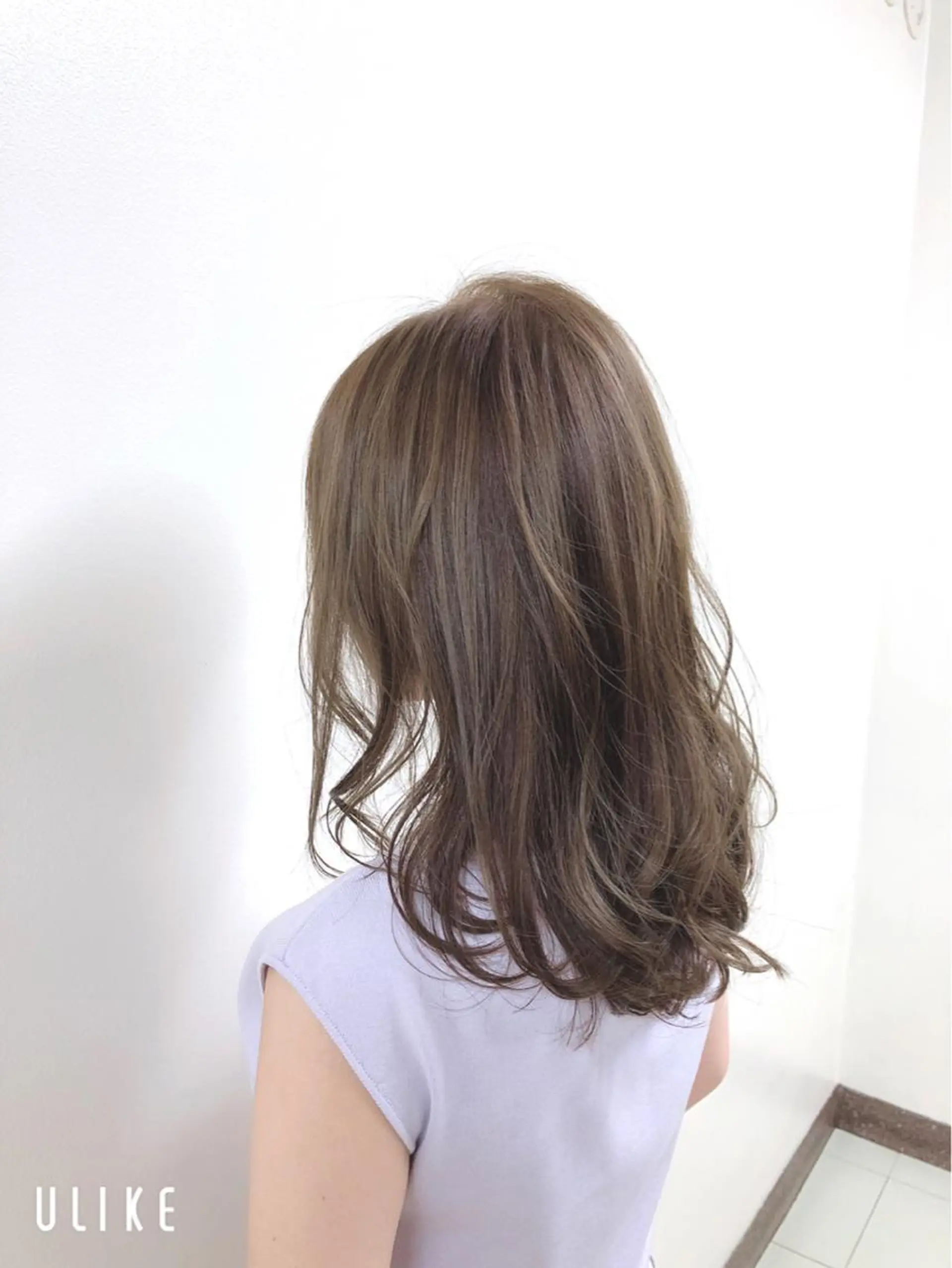 ミディアム カラー カット ヘアカラー トリートメント AI 高田馬場店のヘアスタイル