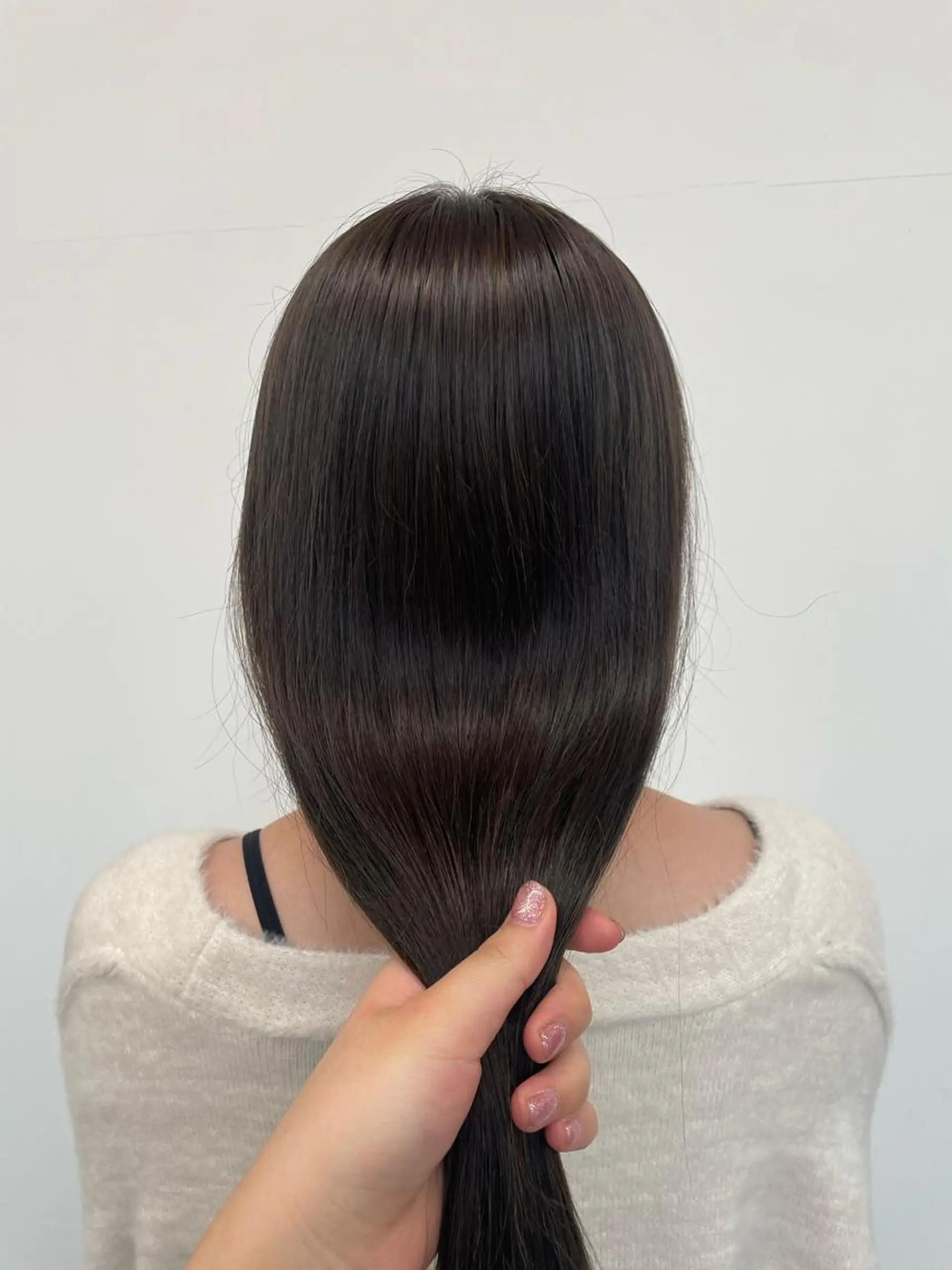 ミディアム カラー yuika .のヘアスタイル
