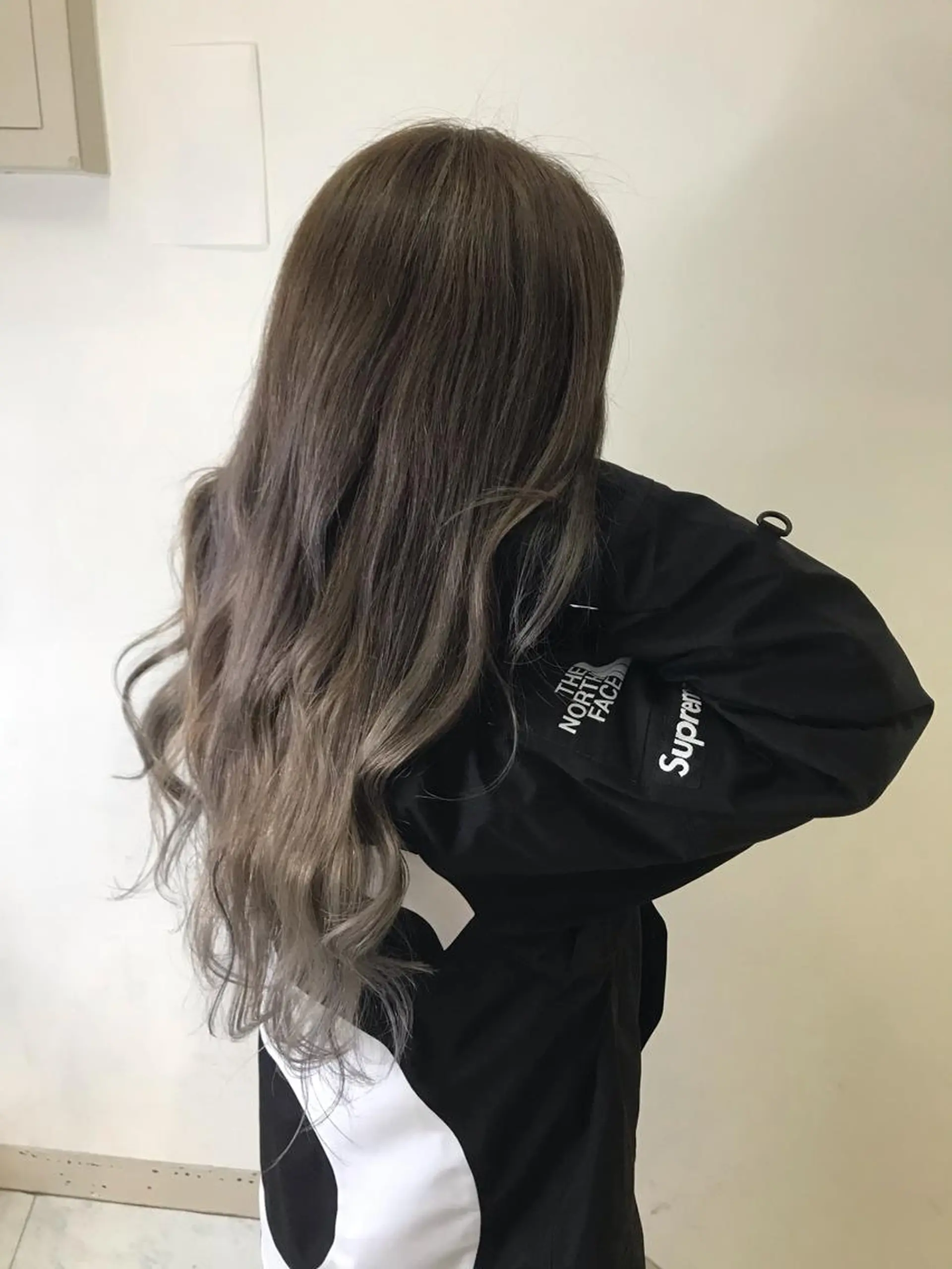 セミロング カラー シールエクステ メッシュ エクステ ていねい技術No.1 🌈諏訪 健太のヘアスタイル