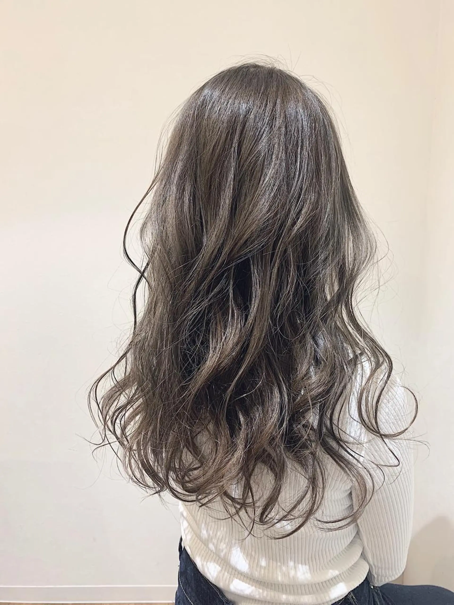 ロング カラー アッシュ アッシュブラウン ブラウンカラー LUDIQUE【ルディック】所属・AKI ✄のヘアスタイル