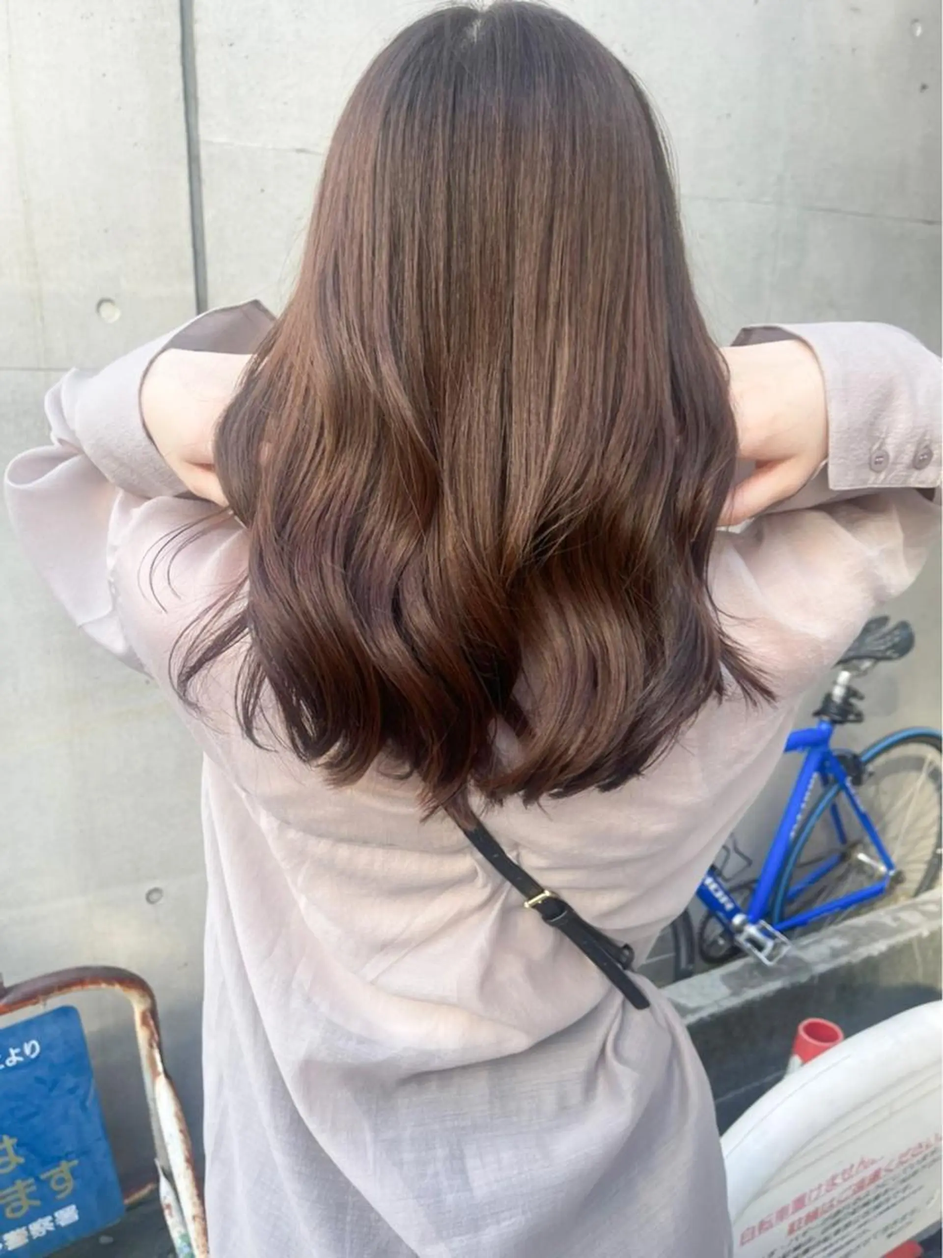 ミディアム 透明感カラー🥣 大平優香のヘアスタイル