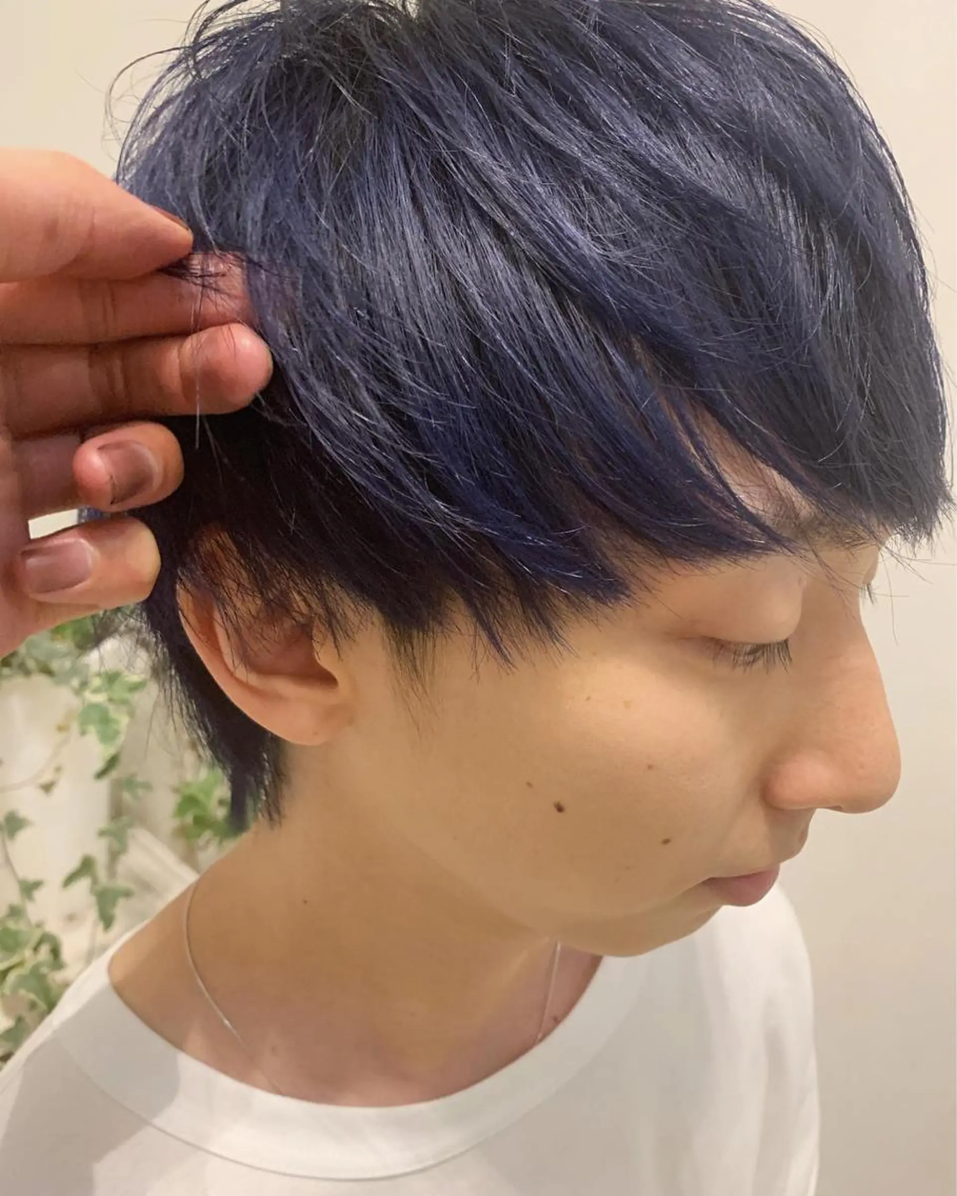 ショート カラー メンズ ViVIE所属・VIVIE天神 ブリーチのヘアスタイル