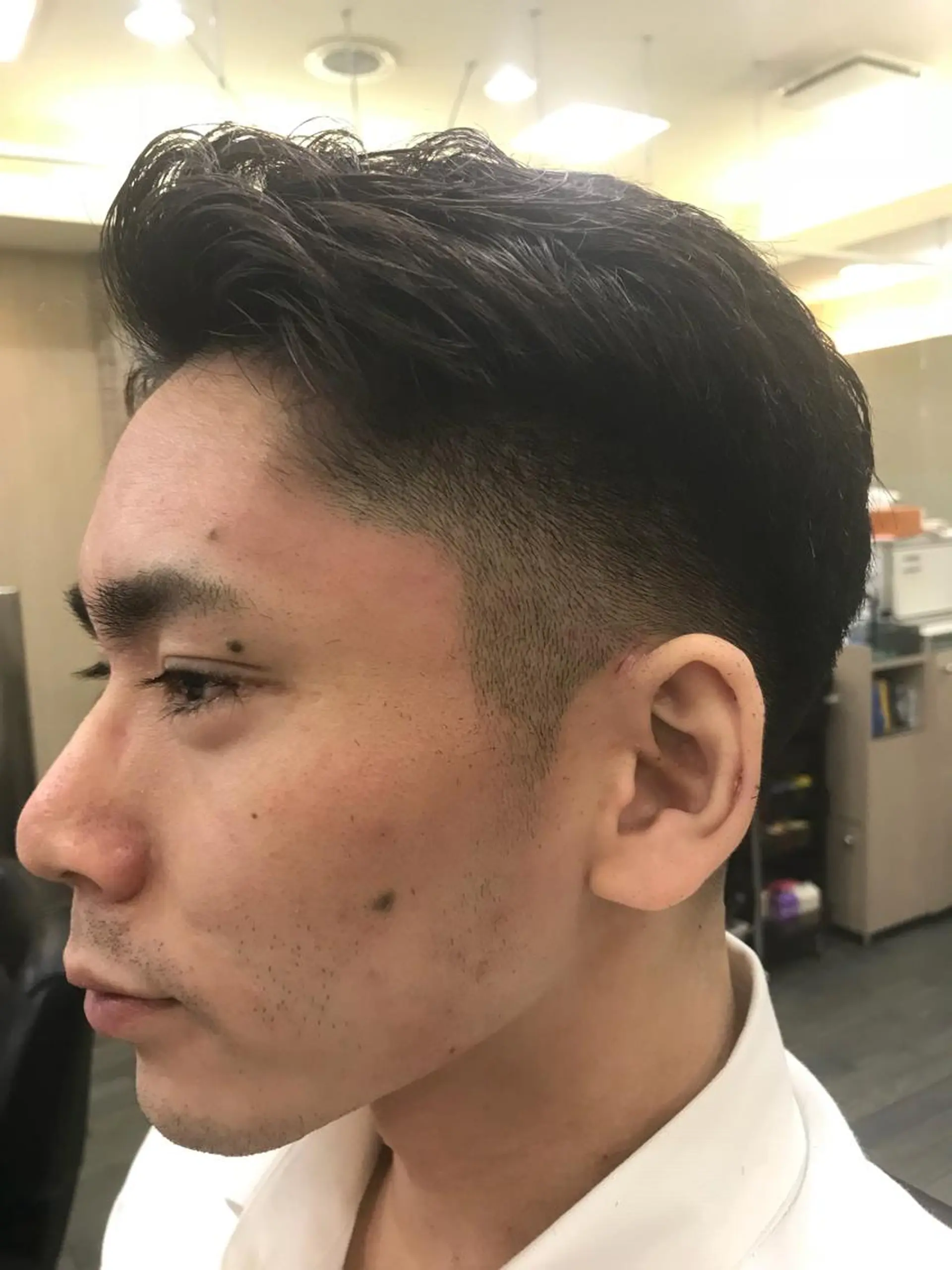 ショート メンズ アップバング フェードカット 大谷 公太のヘアスタイル