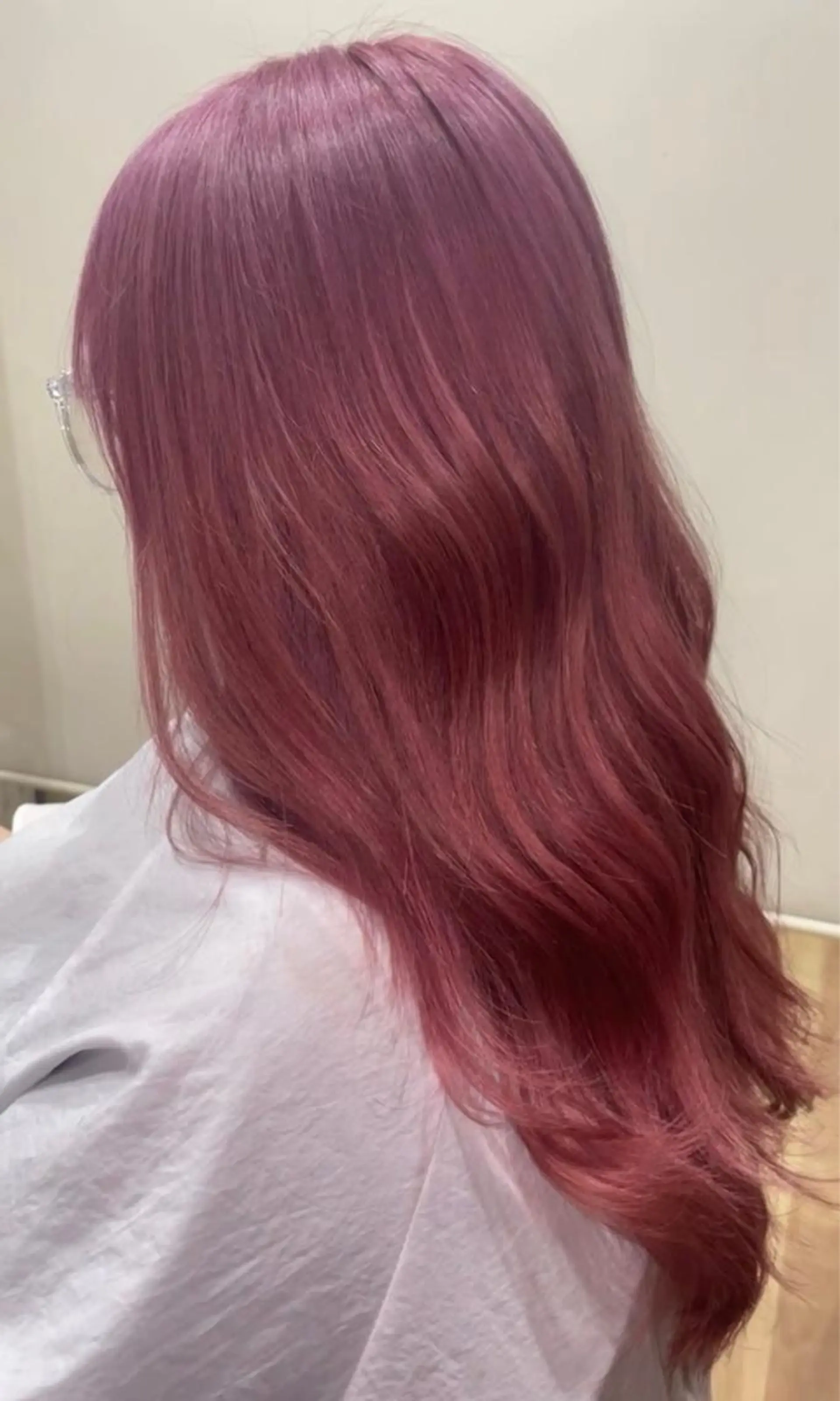 ロング カラー ZEEN所属・ら んのヘアスタイル