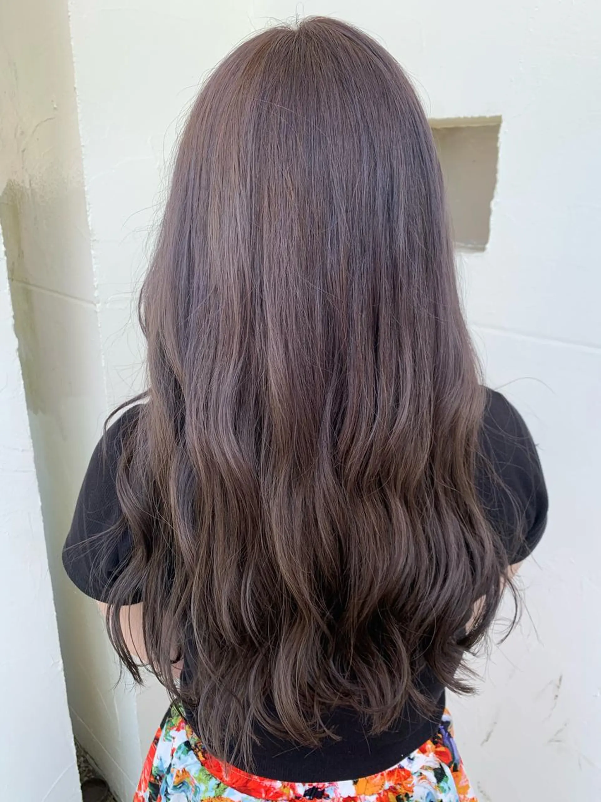 ロング カラー ラベンダーカラー 小畑 杏実のヘアスタイル