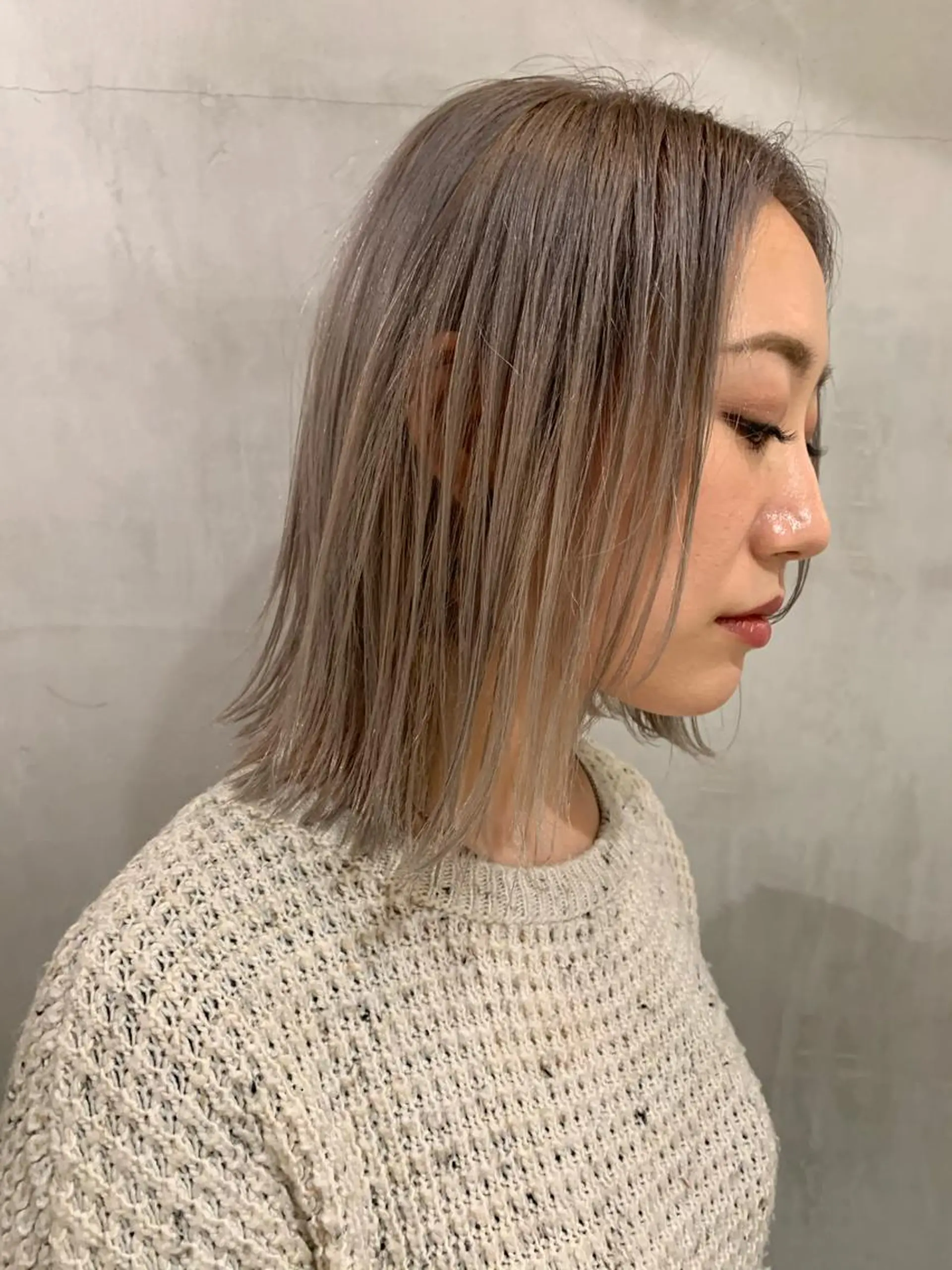 ミディアム カラー カット ヘアカラー トリートメント 優 作のヘアスタイル