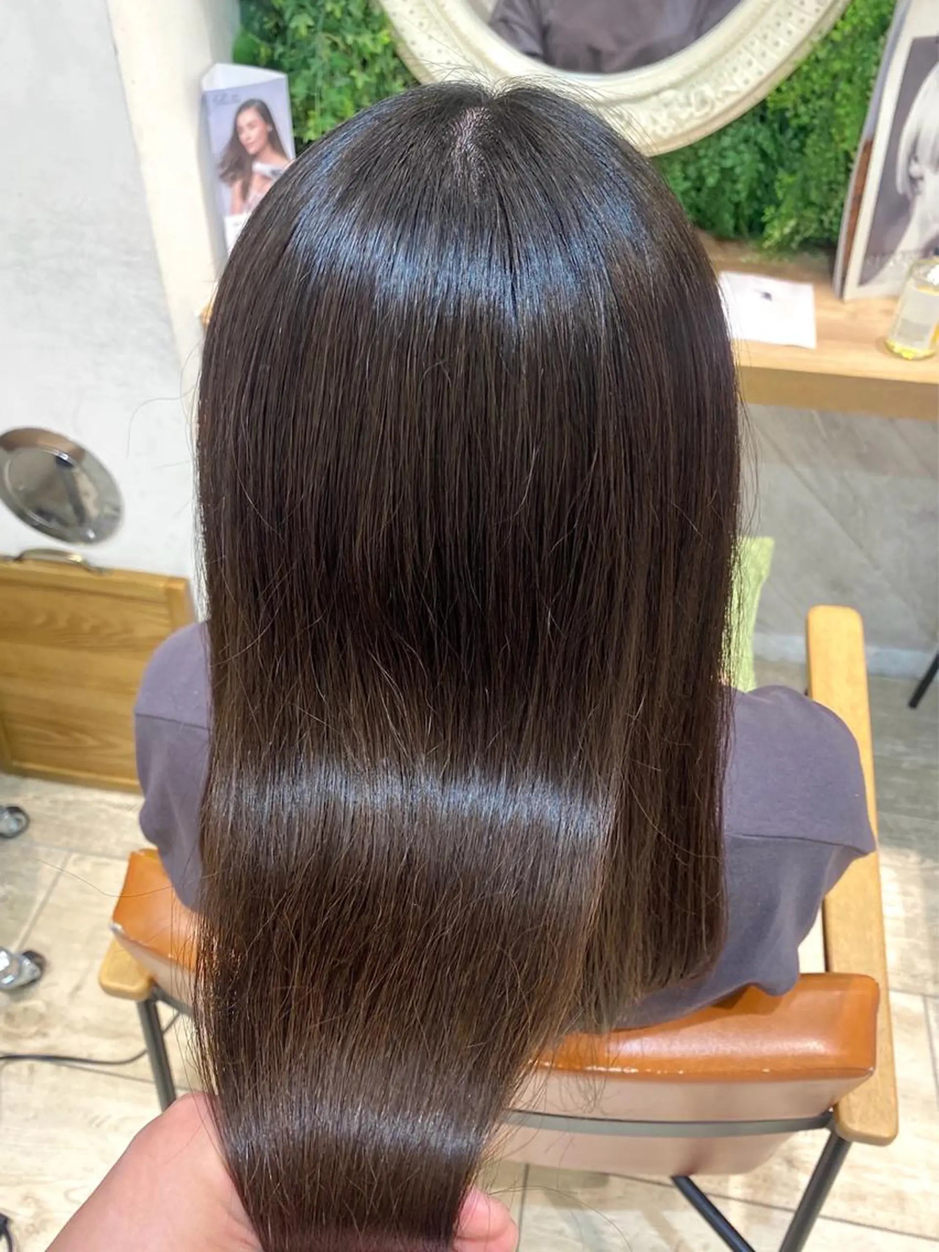 ロング 💙mai🫧 縮毛矯正・ハイライトのヘアスタイル