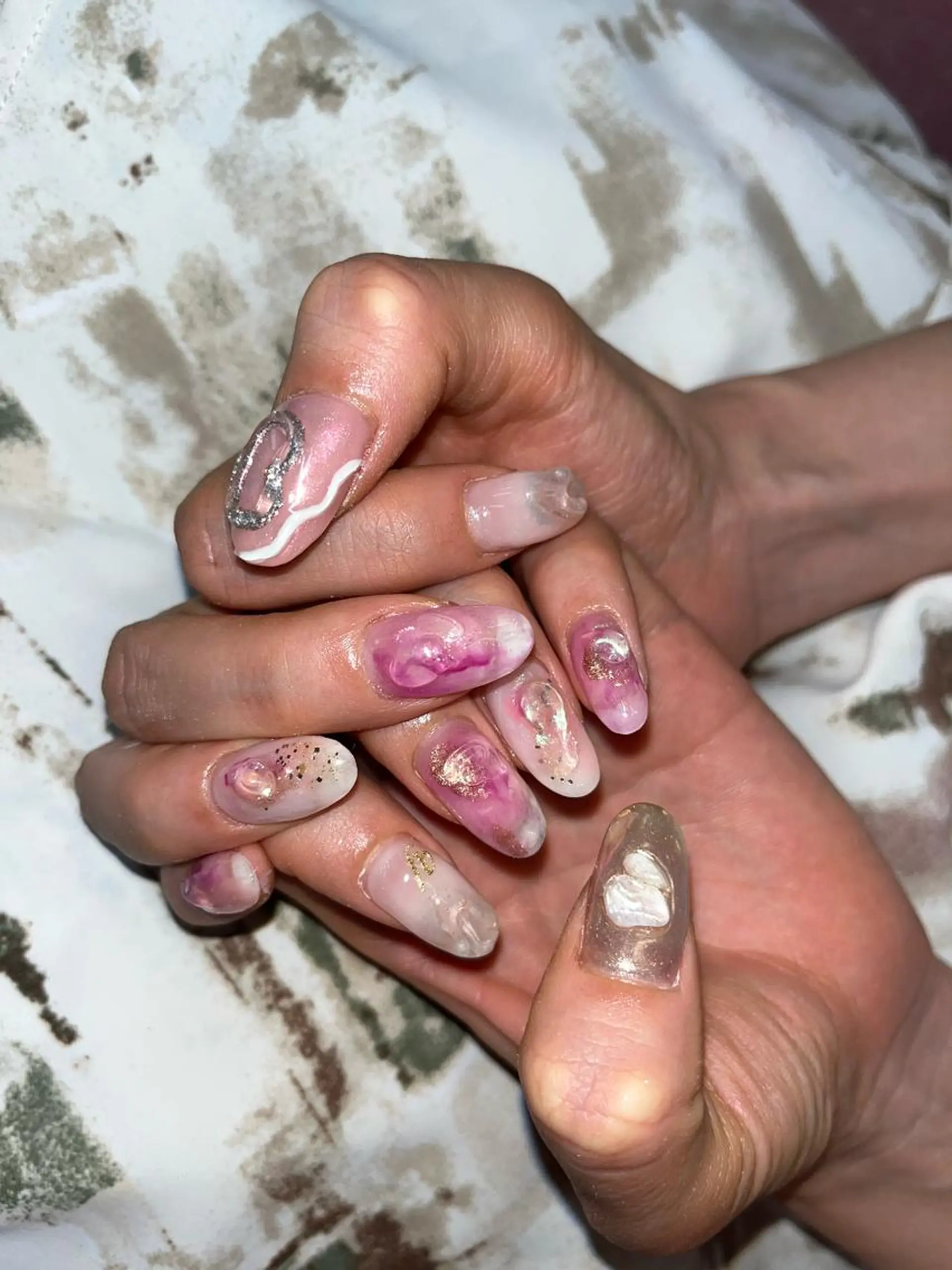 セミロング ネイル Parfum パルファンのネイルデザイン