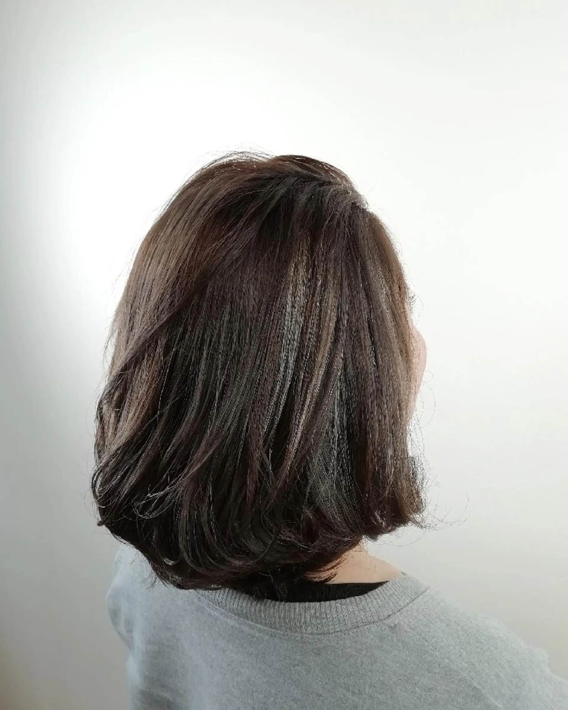 ミディアム カラー アッシュ ブルーカラー ブルーアッシュ ハイライトカラー ハイライト Roid 代表✨HIROのヘアスタイル