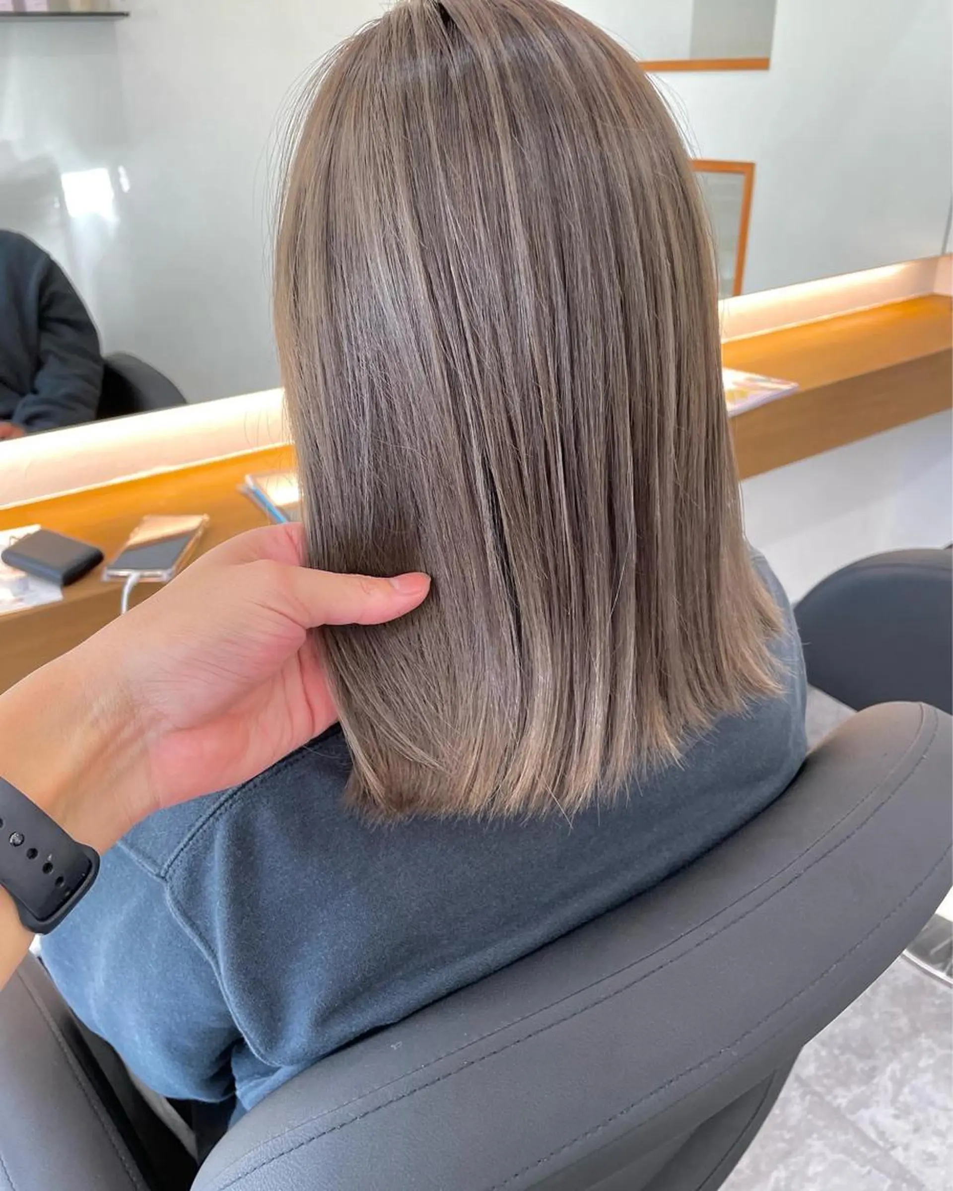 ショート ショートボブ 韓国風カラー ボブ ハイライト 髪質改善 hair terra ce M奈良店のヘアスタイル