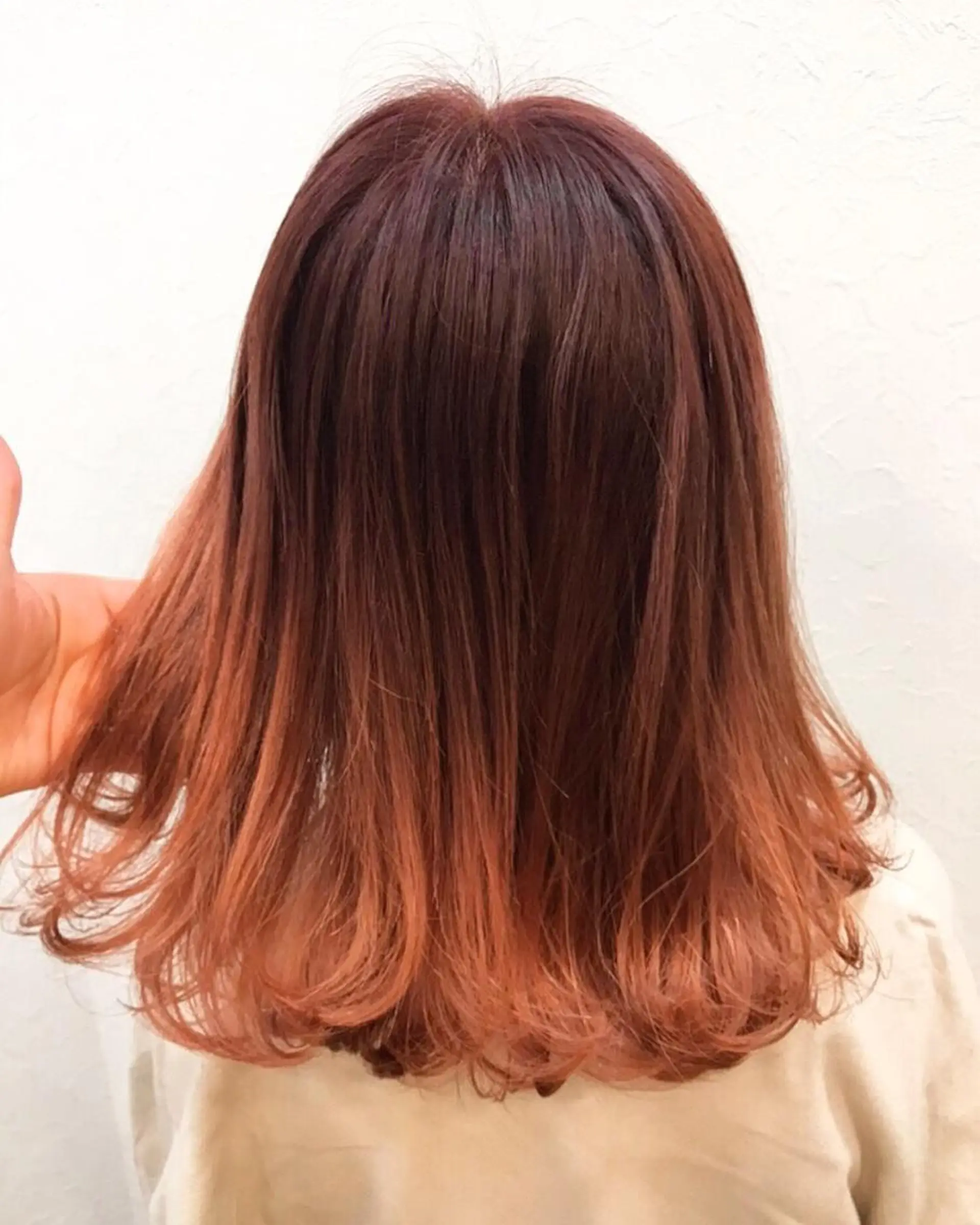 ミディアム カラー オレンジ a-o横浜所属・色落ちまでキレイに！ ！女性サロンremiのヘアスタイル
