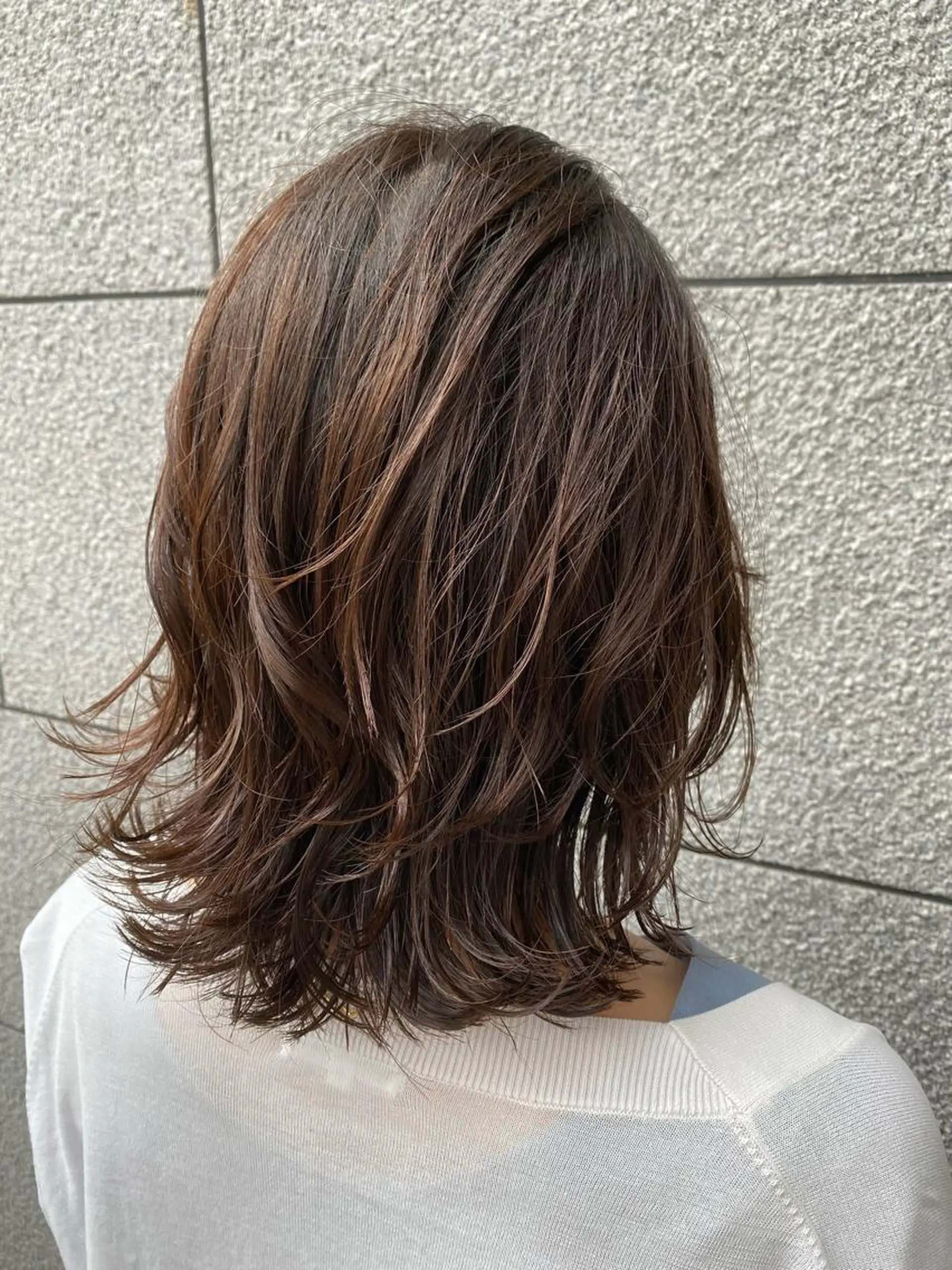 ミディアム レイヤーカット ウルフカット 藤野 陵平のヘアスタイル