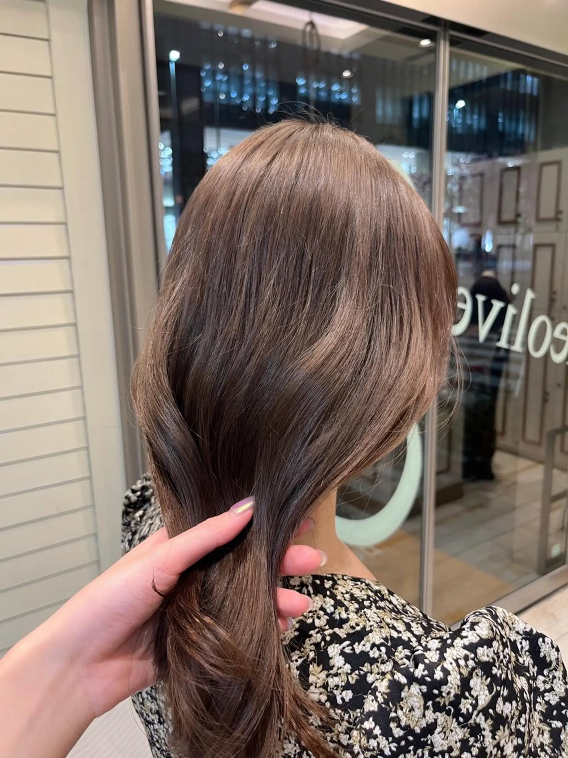 ロング カラー ブリーチ ケアカラー ブリーチなしカラー 🕊️透明感カラー/ 渋谷🕊️Aonaのヘアスタイル