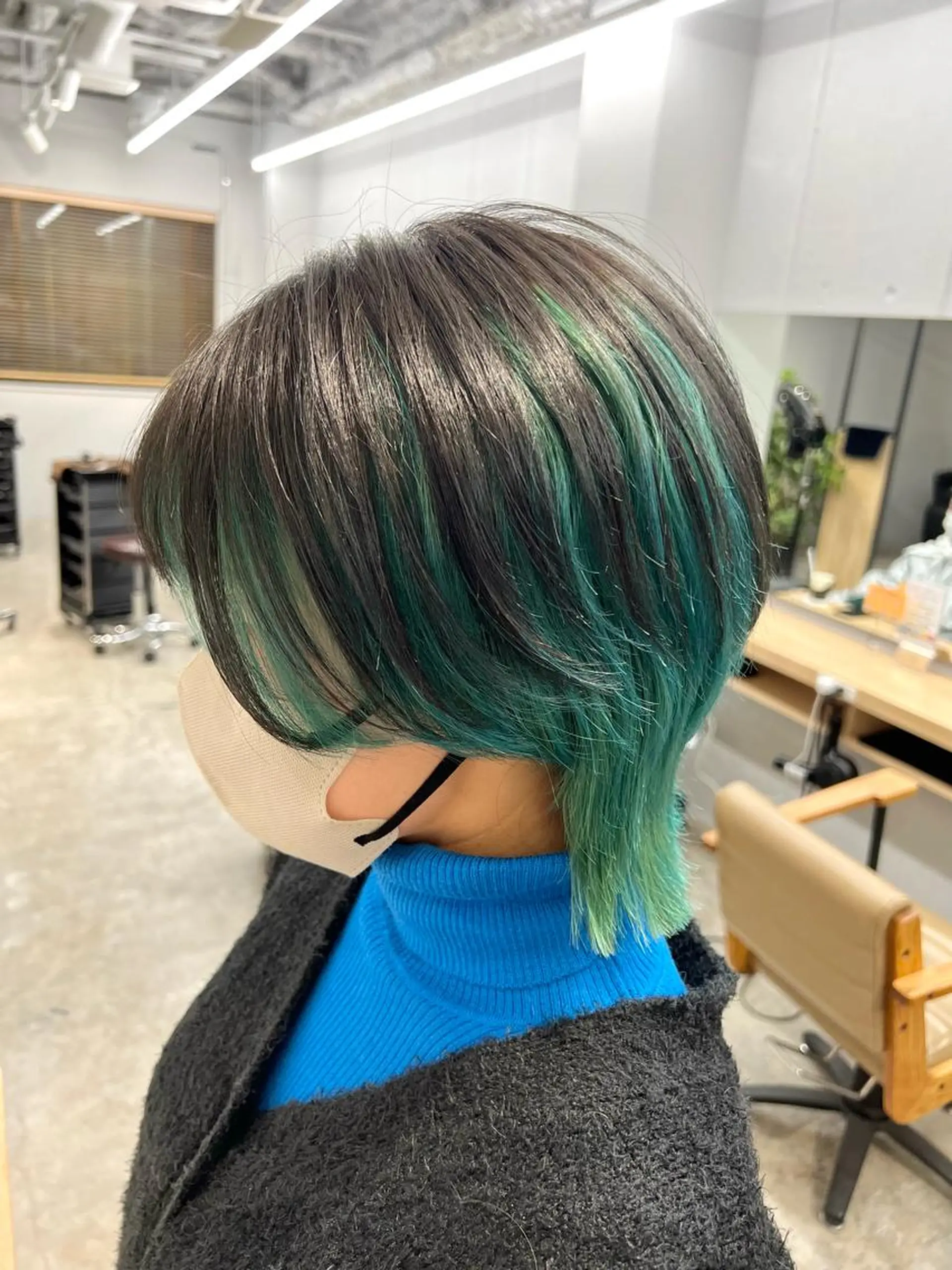 ミディアム カラー ブルーカラー 代表　YUKI ☆のヘアスタイル