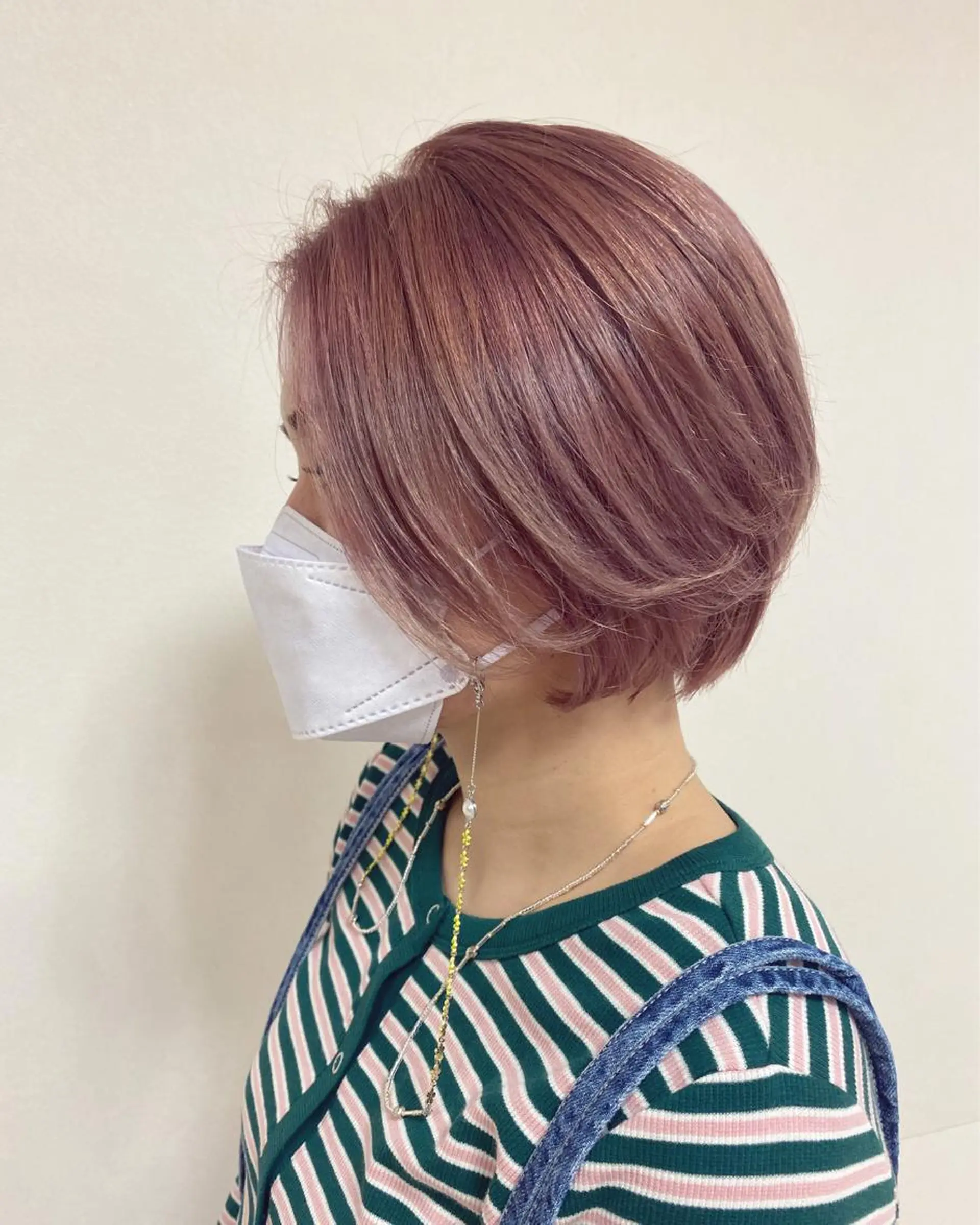 ショート カラー ヘアアレンジ ハイトーンカラー ピンクカラー 丸谷 みくのネイルデザイン