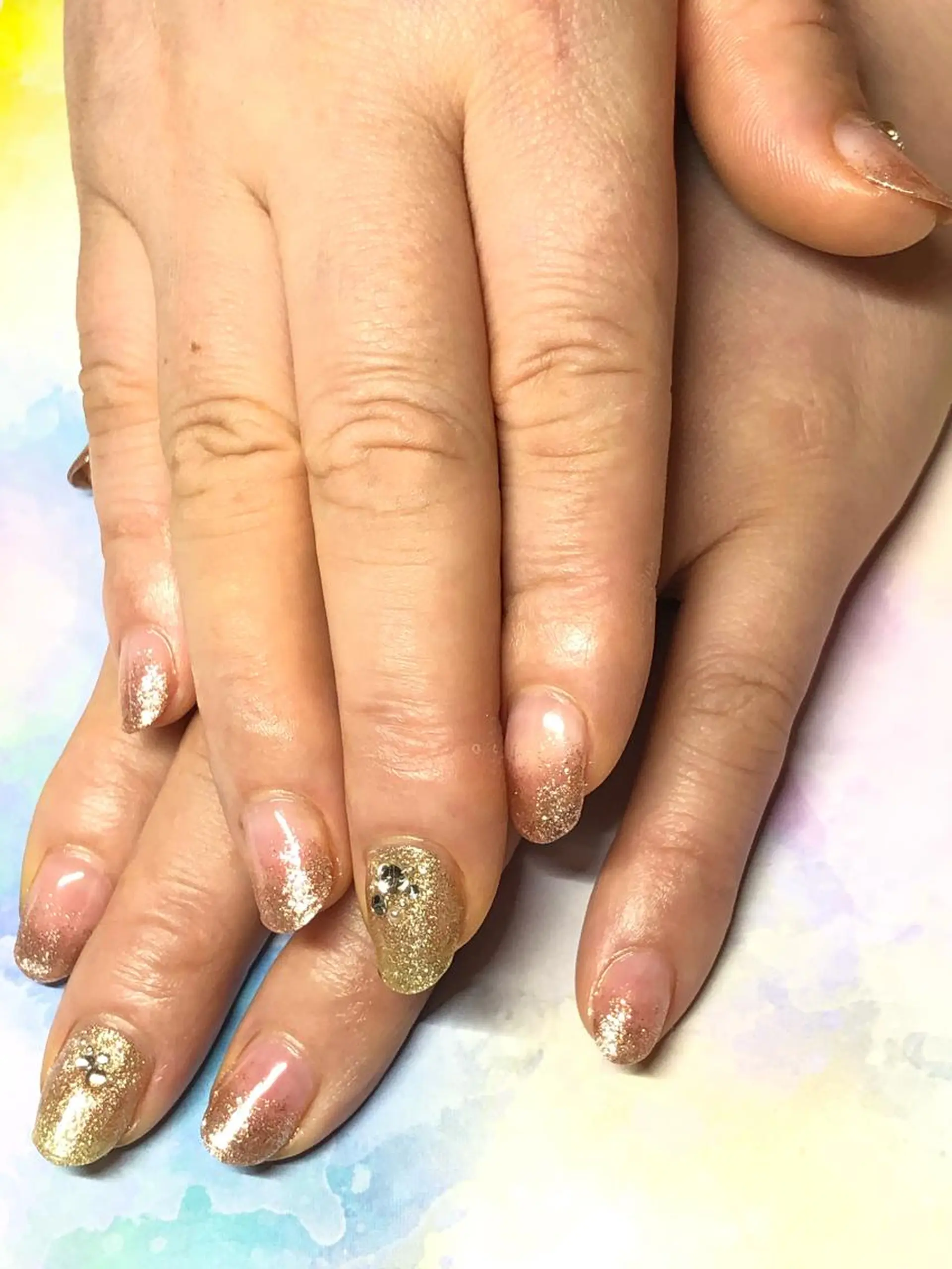 ネイル ラメ(グリッター) ストーンネイル Mirei NAIL 金児のネイルデザイン