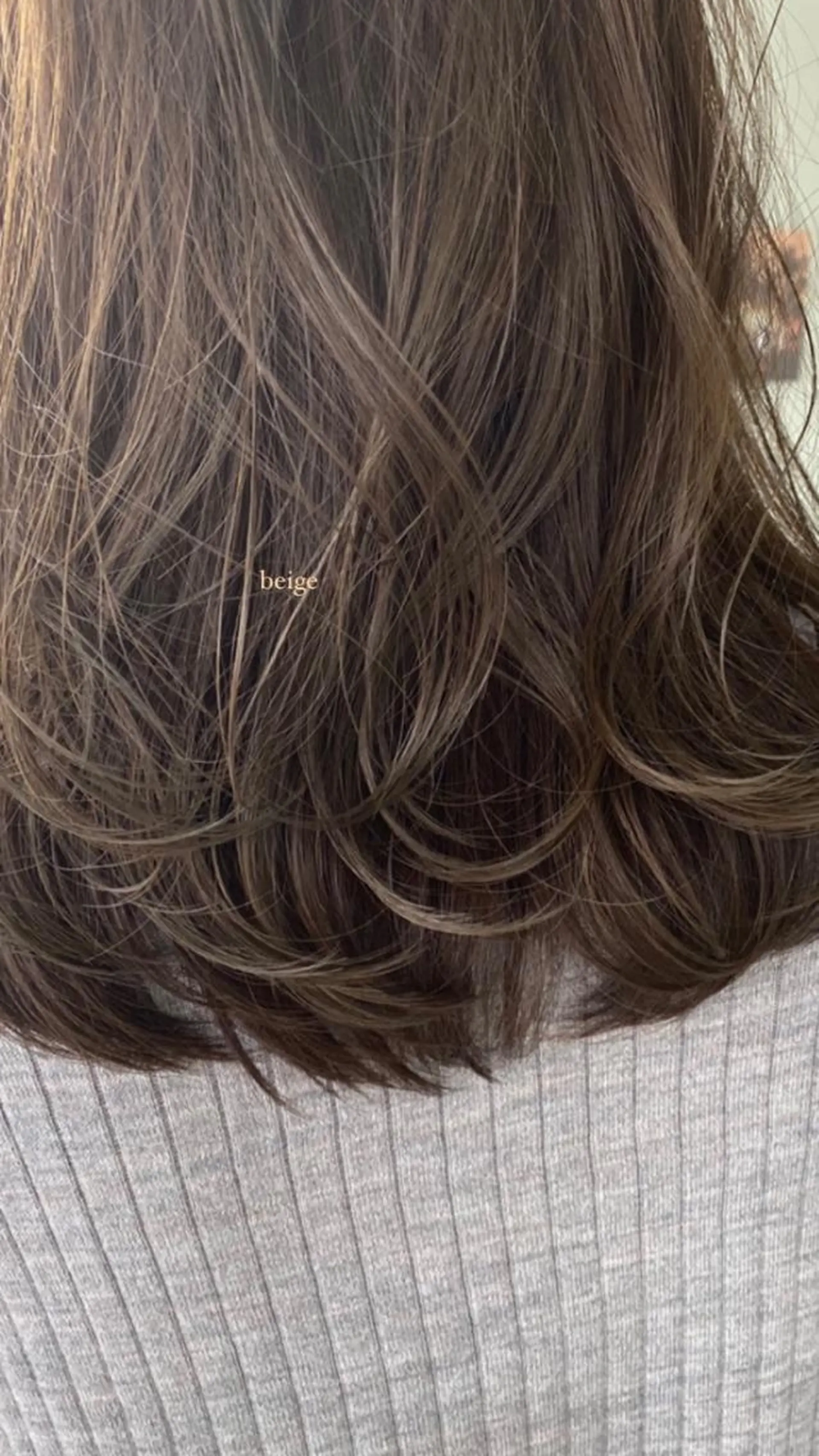 ミディアム カラー 中村 瑞希のヘアスタイル