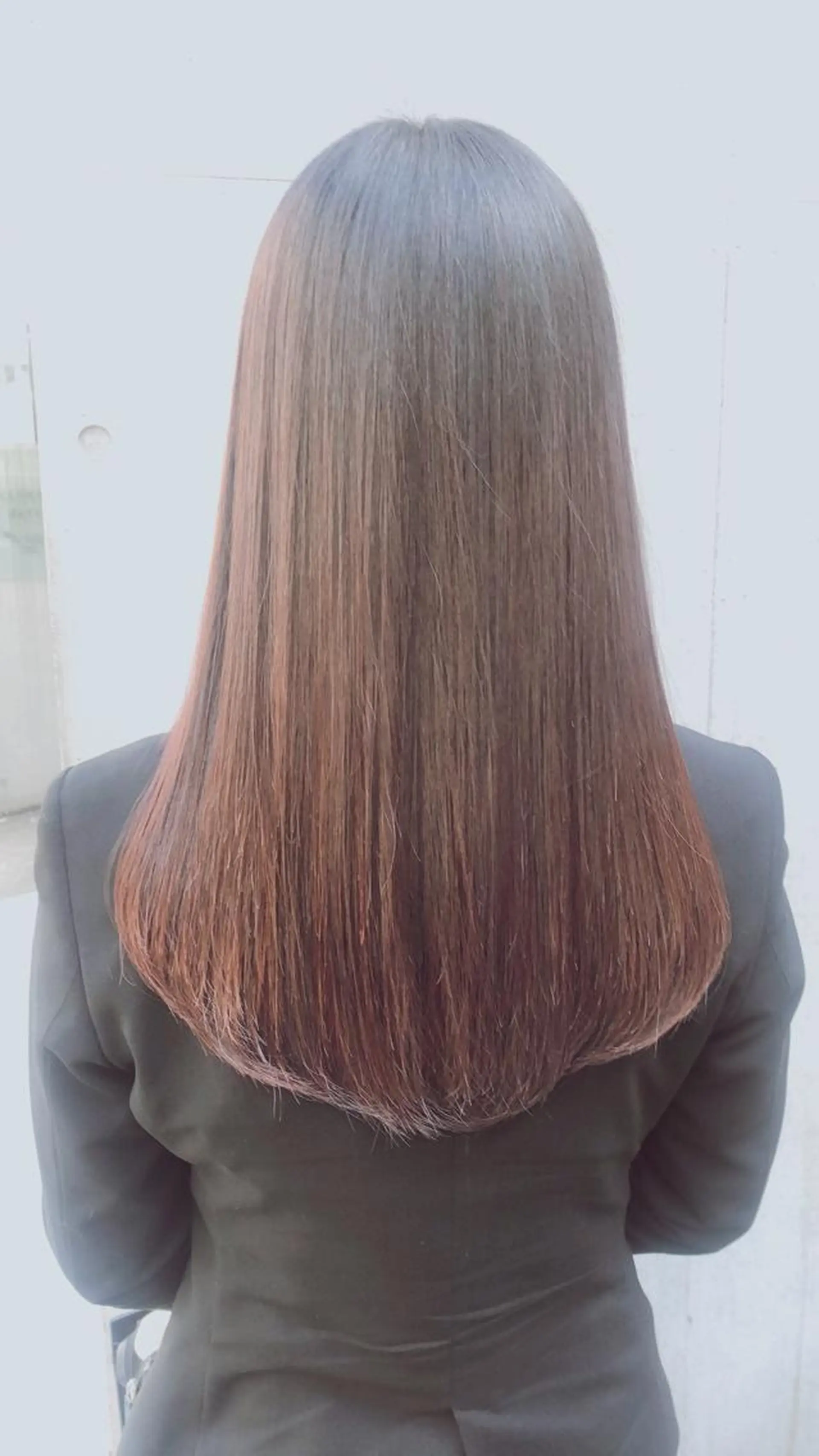 ロング カラー パーマ ヘアアレンジ メンズ キッズ ネイル マツエク・マツパ 編み込みエクステ プルエクステ シールエクステ メンズハイライト メンズインナーカラー ACHFILO モデル募集のヘアスタイル