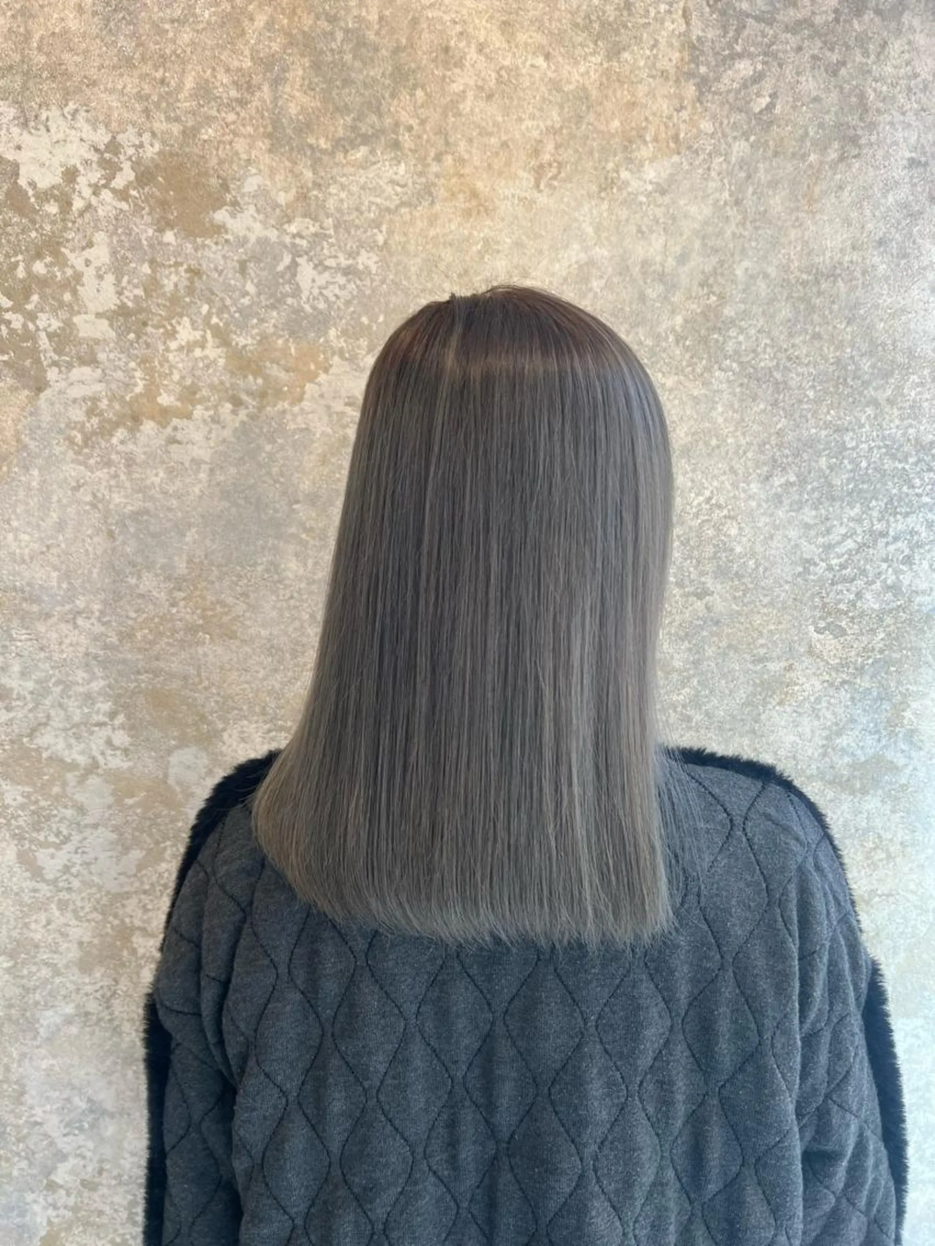 ミディアム ヘアカラー マテリアル 中央駅店のヘアスタイル