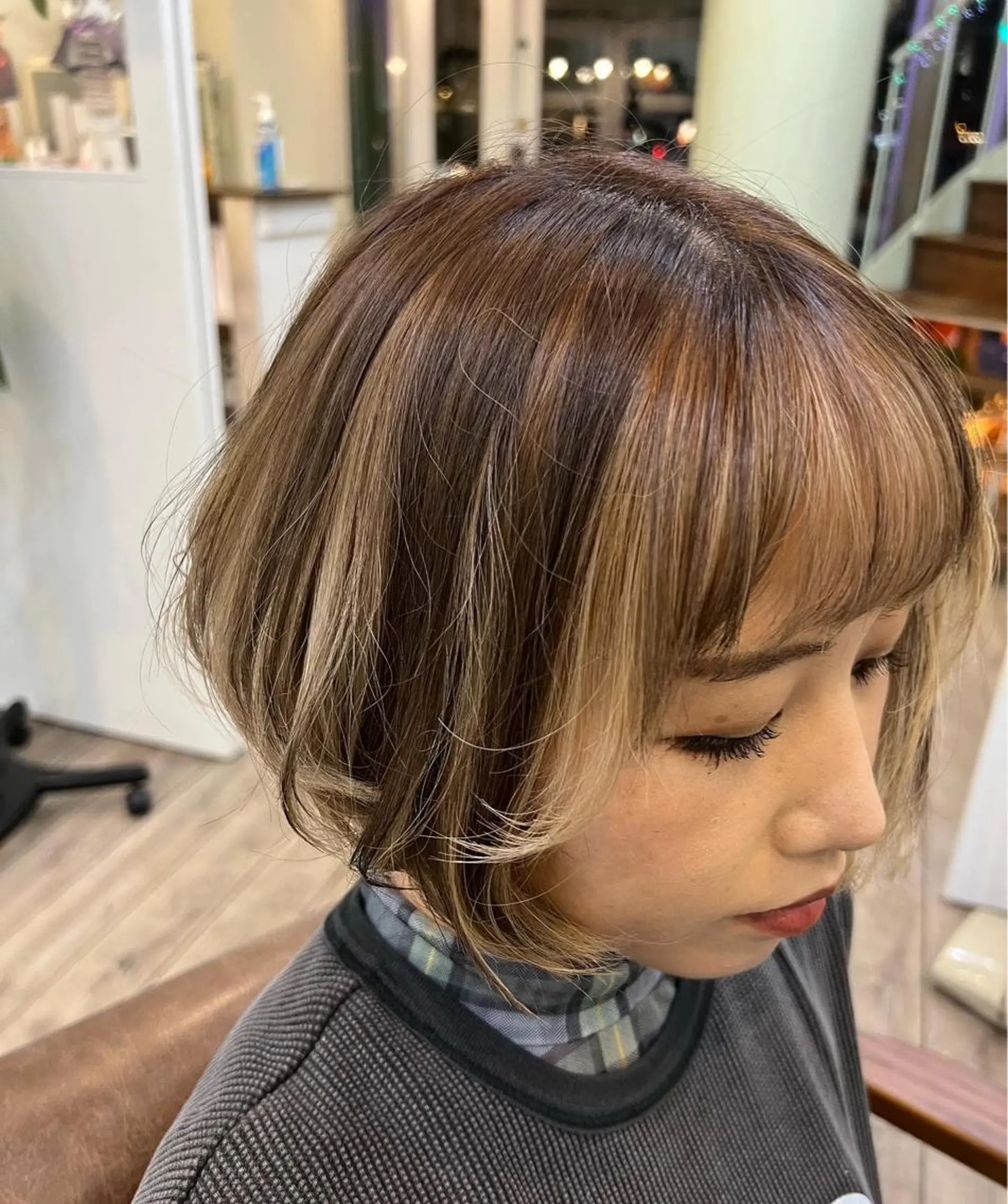 ミディアム カラー カット ヘアカラー トリートメント 鶴見 和美のヘアスタイル