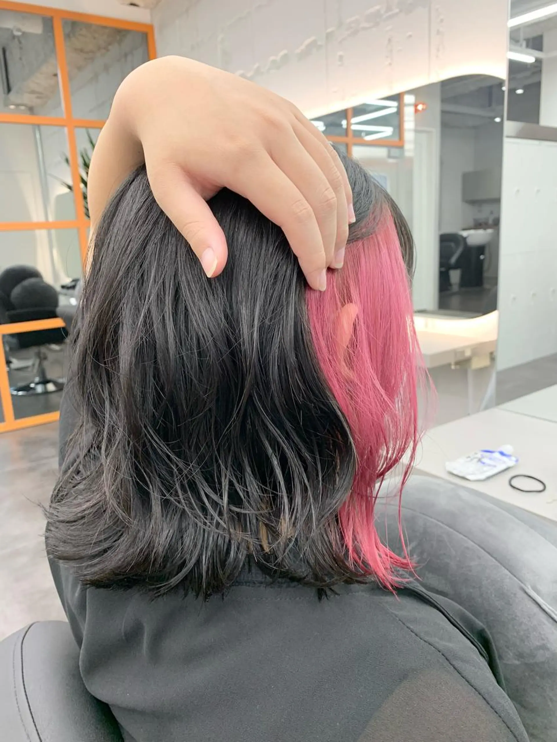 ミディアム カラー ブリーチ 透明感カラー ダブルカラー イヤリングカラー ハイライトカラー 店長担当🌟 矢吹ガブリエル🌟のヘアスタイル