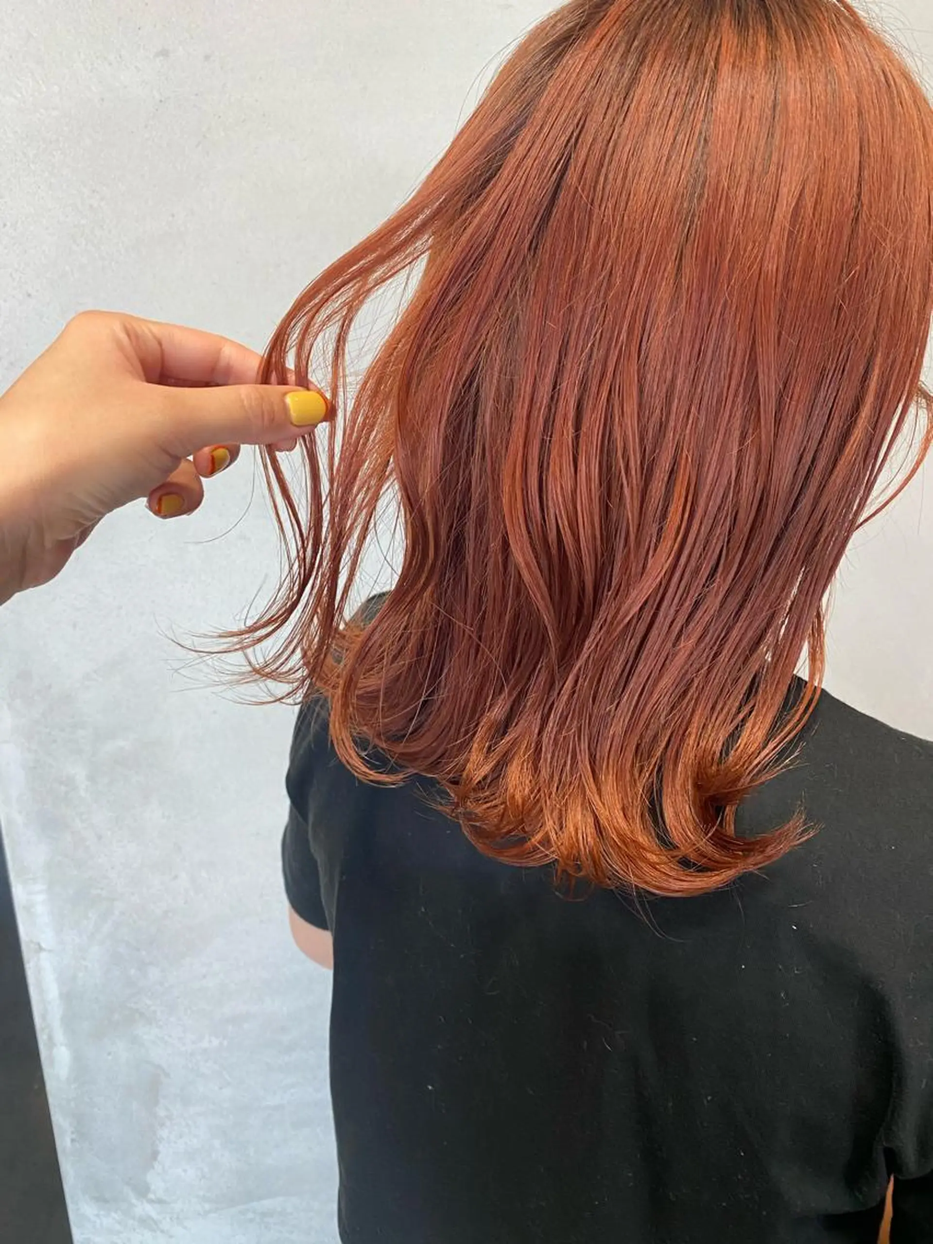 ミディアム カラー ヘアアレンジ オレンジ FIORE hair design所属・山根 奈緒のマツエク・マツパデザイン