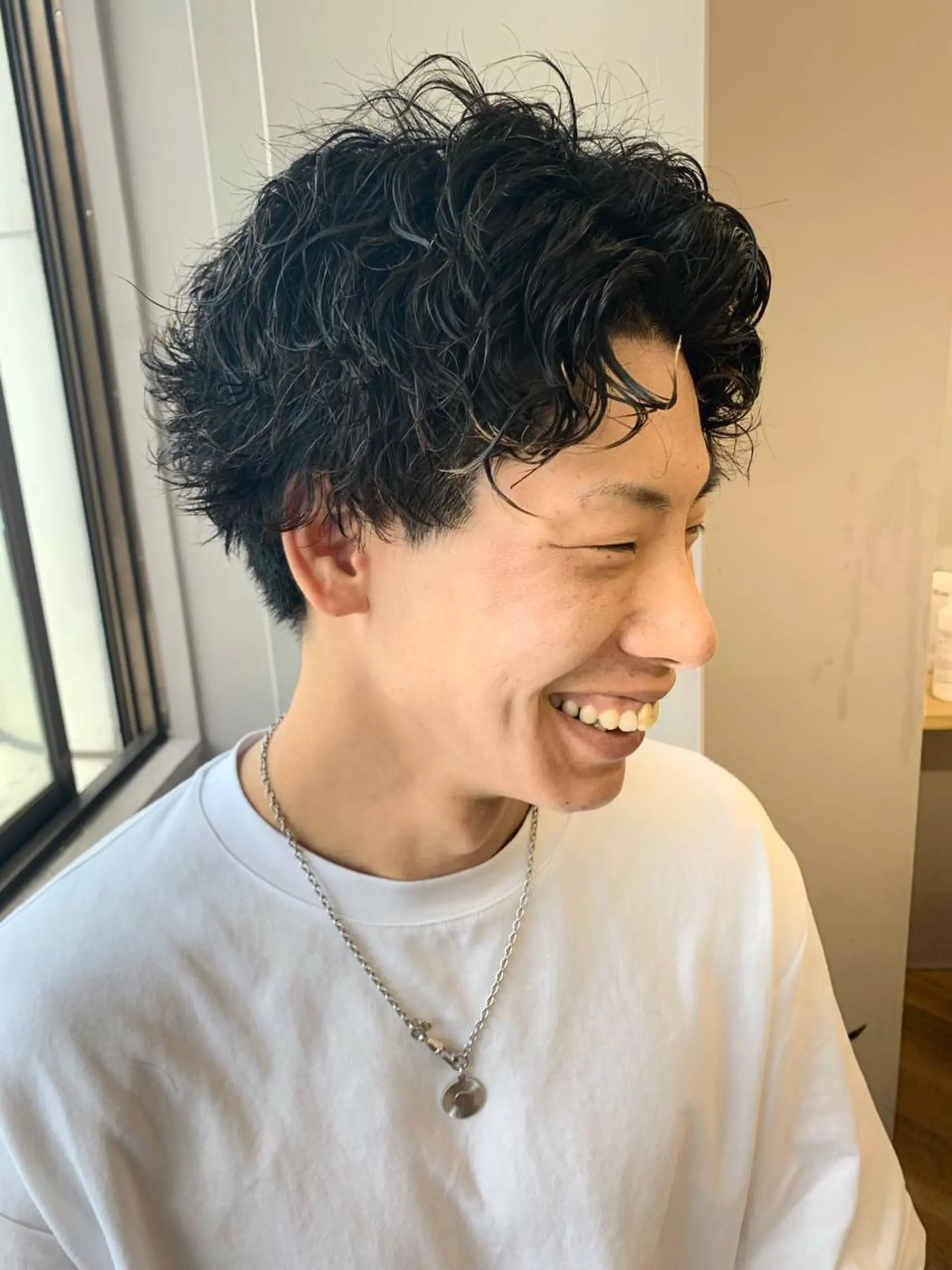 パーマ メンズ 豊浦 翔太のヘアスタイル