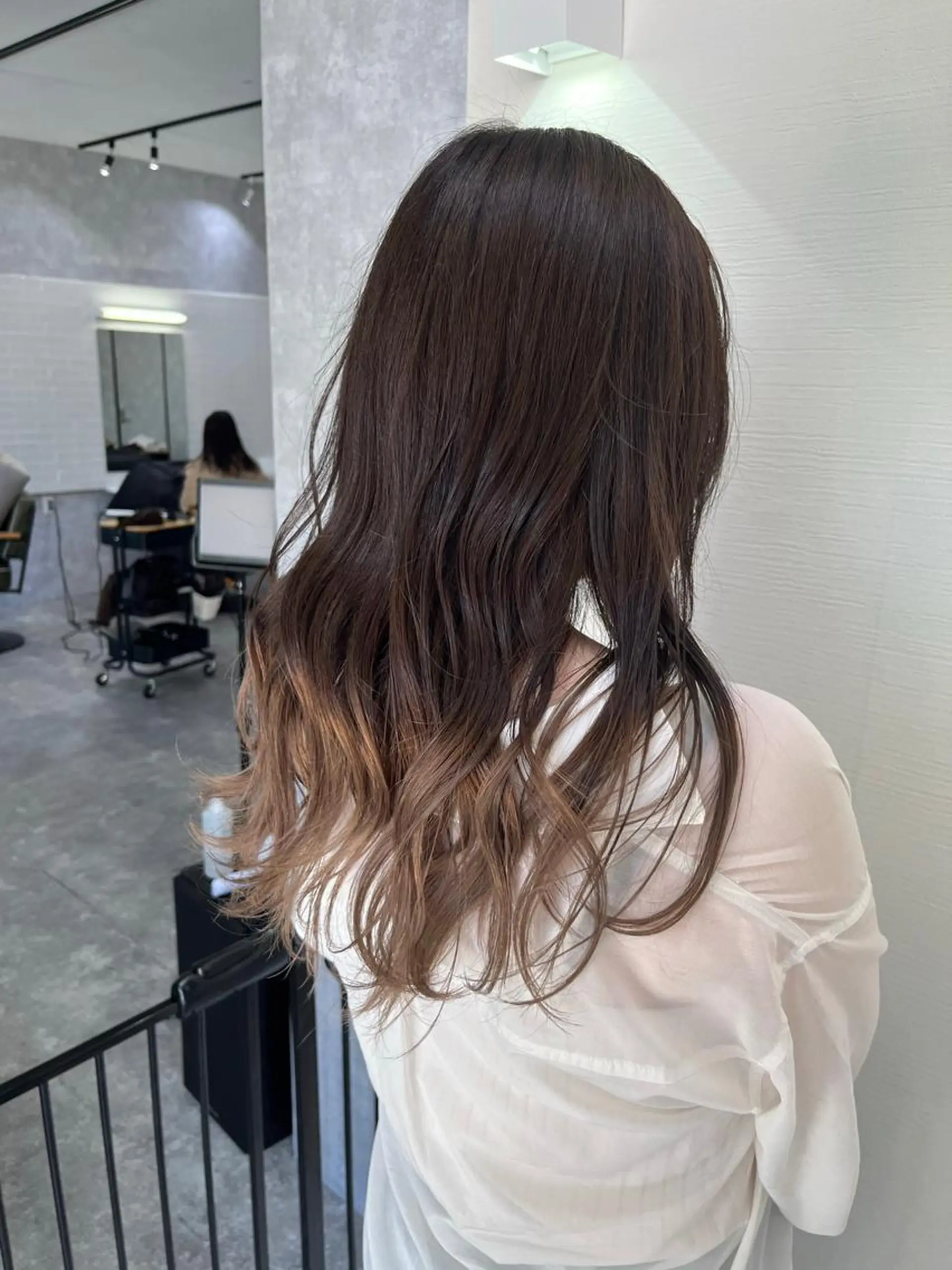 ロング カラー ヘアカラー トリートメント 韓国ヘア🇰🇷 RYOTAのヘアスタイル