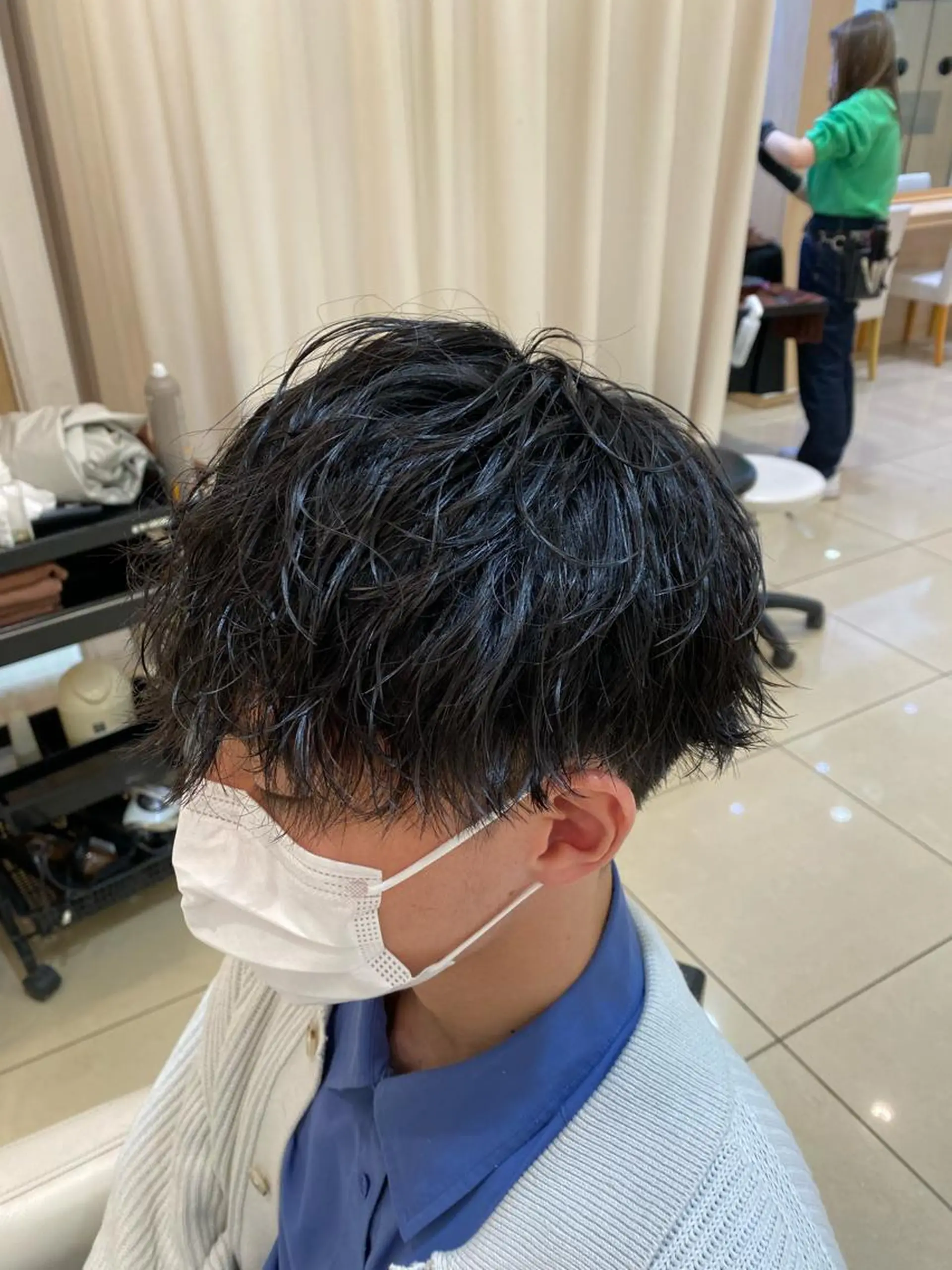 ショート パーマ メンズ カット パーマ メンズ特化型美容師 栗山勇人のヘアスタイル