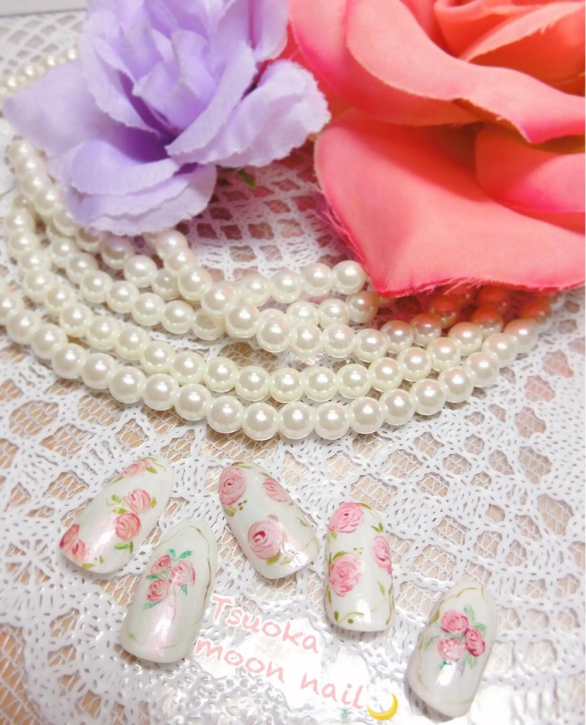 ネイル 🌙都岡 ムーンネイルのネイルデザイン