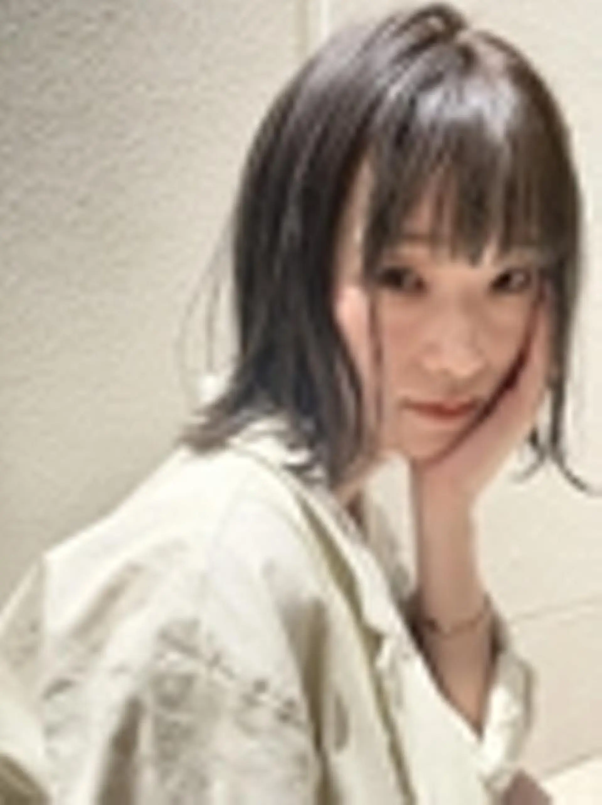 ショート アッシュ ヘアカラー SiLO 【シロ】のヘアスタイル