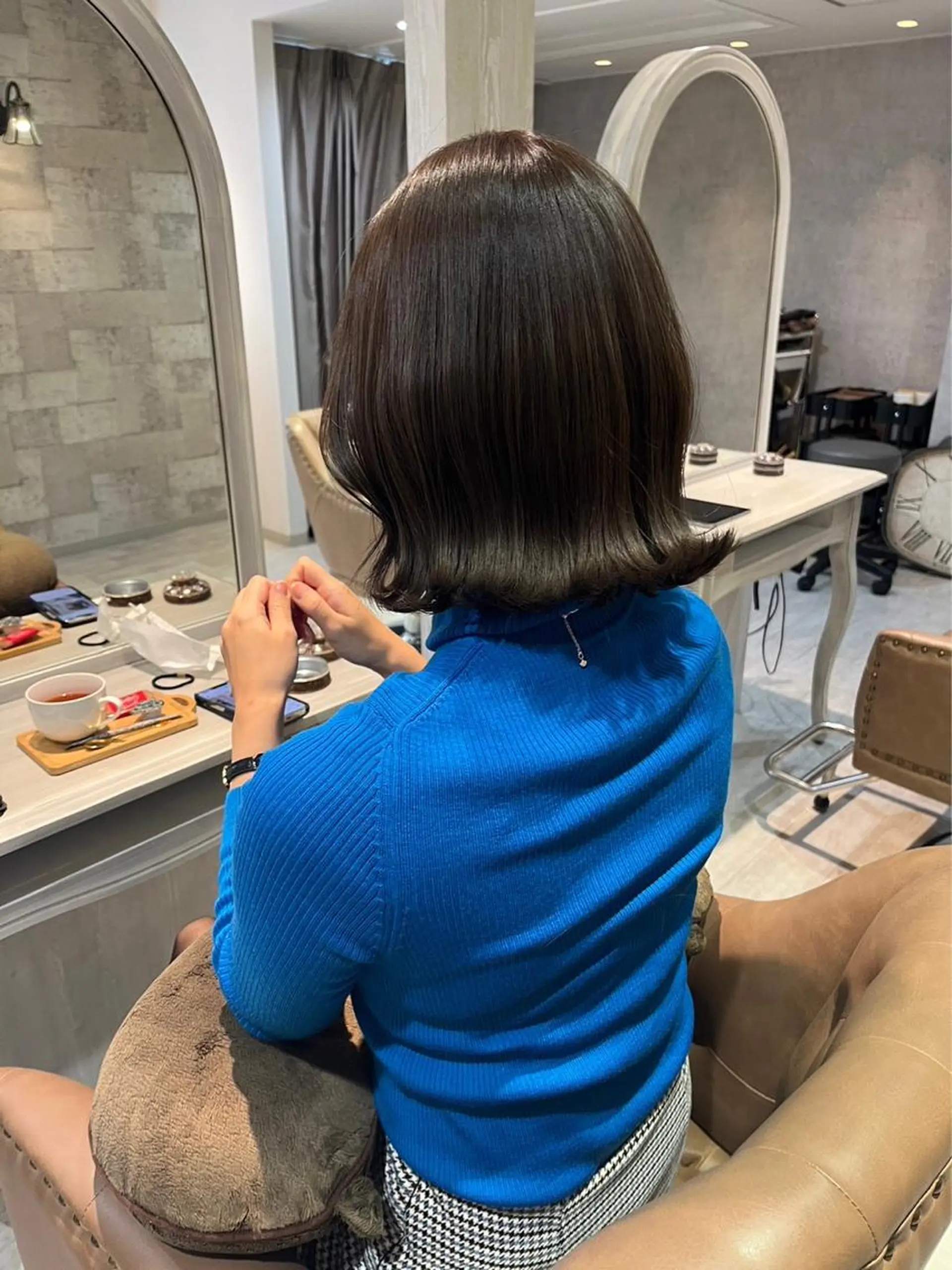ミディアム カラー カット ヘアカラー トリートメント 🪞Unge チヒロ 女性限定のヘアスタイル