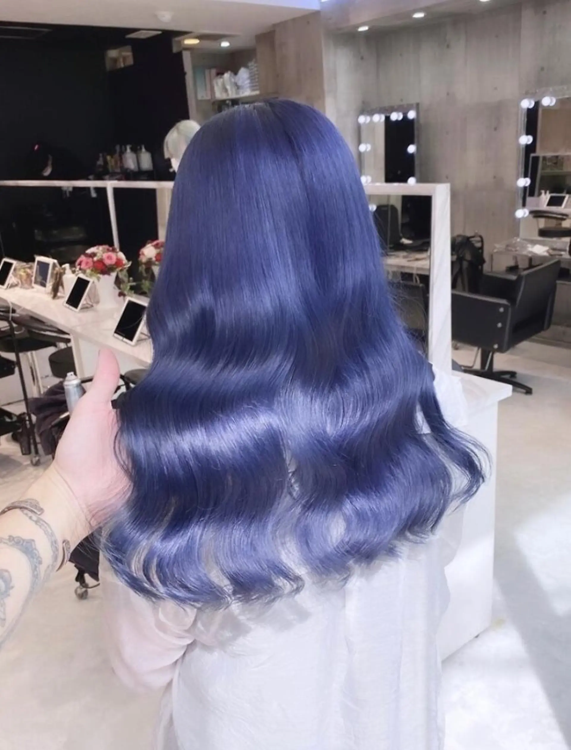 ロング アッシュ アッシュグレー アッシュグレージュ ミストバング ピンクブラウン ハイトーン×エクステ 💞くるみのヘアスタイル