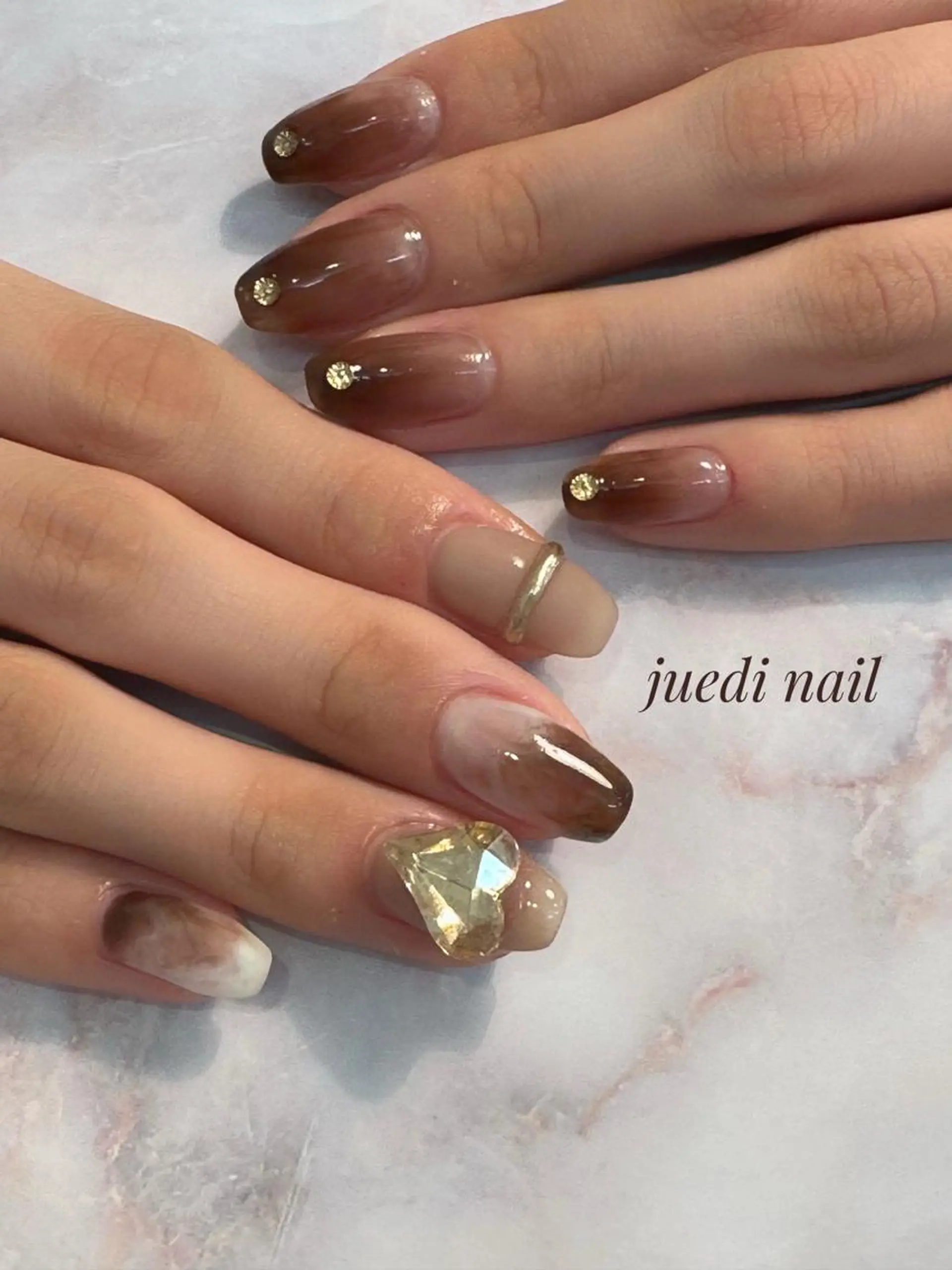 ネイル juedi nail(木曜日のネイル)所属・juedi nail KAORINのネイルデザイン