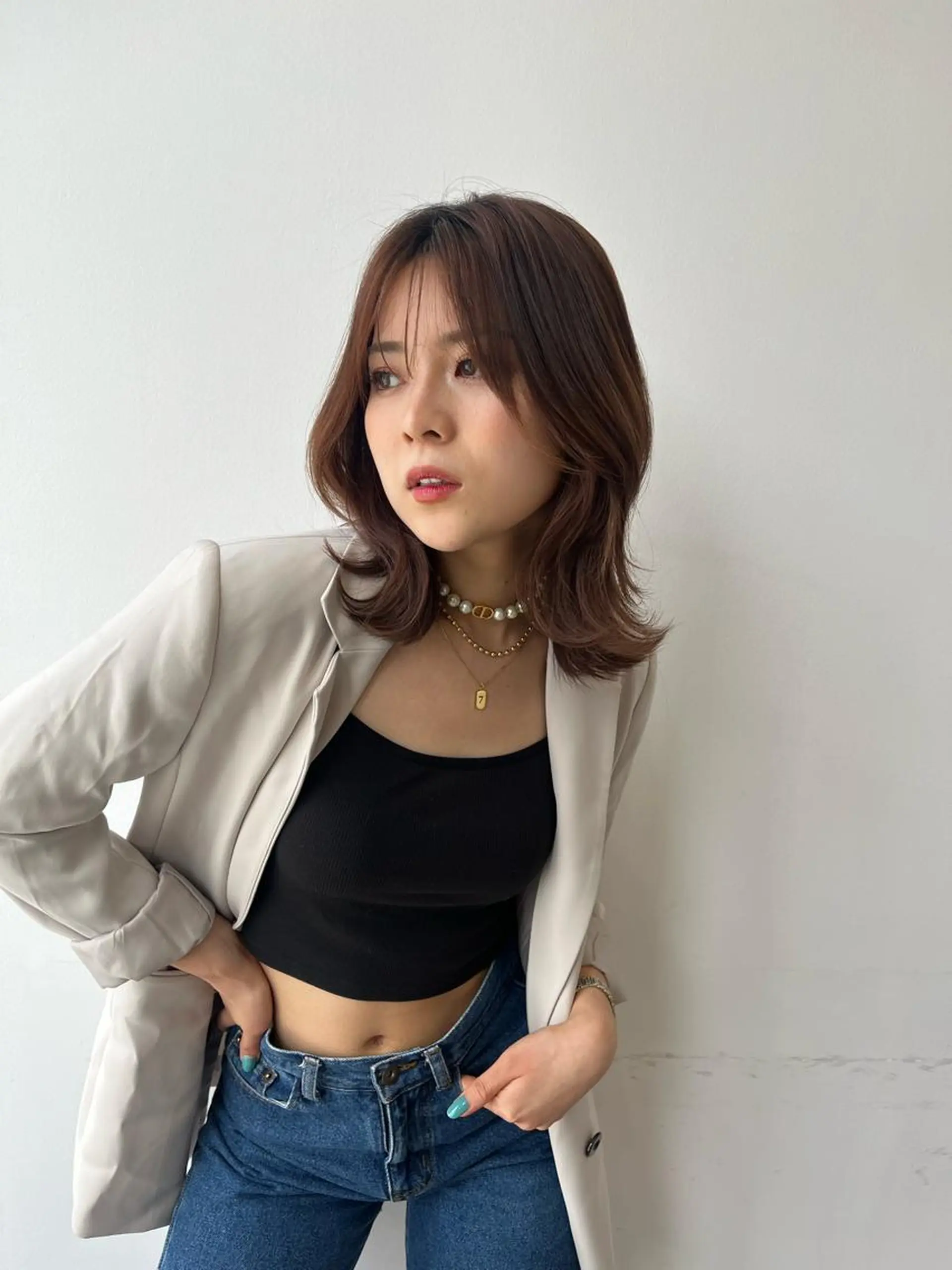 ミディアム カラー くびれヘア Je suis heureuse Tres所属・早朝セット☀️ レイヤー/Momoのヘアスタイル
