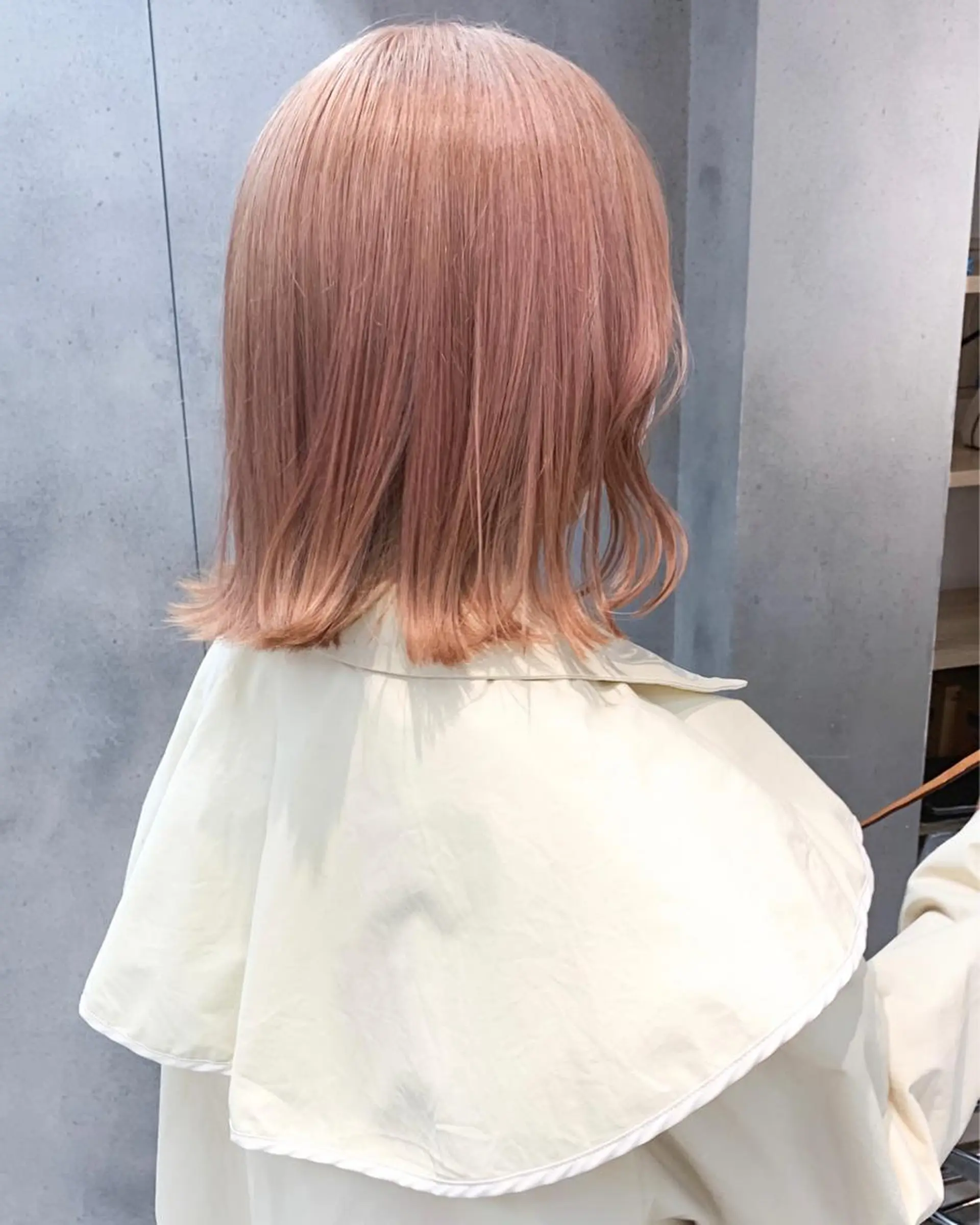 ショート カラー raika .のヘアスタイル