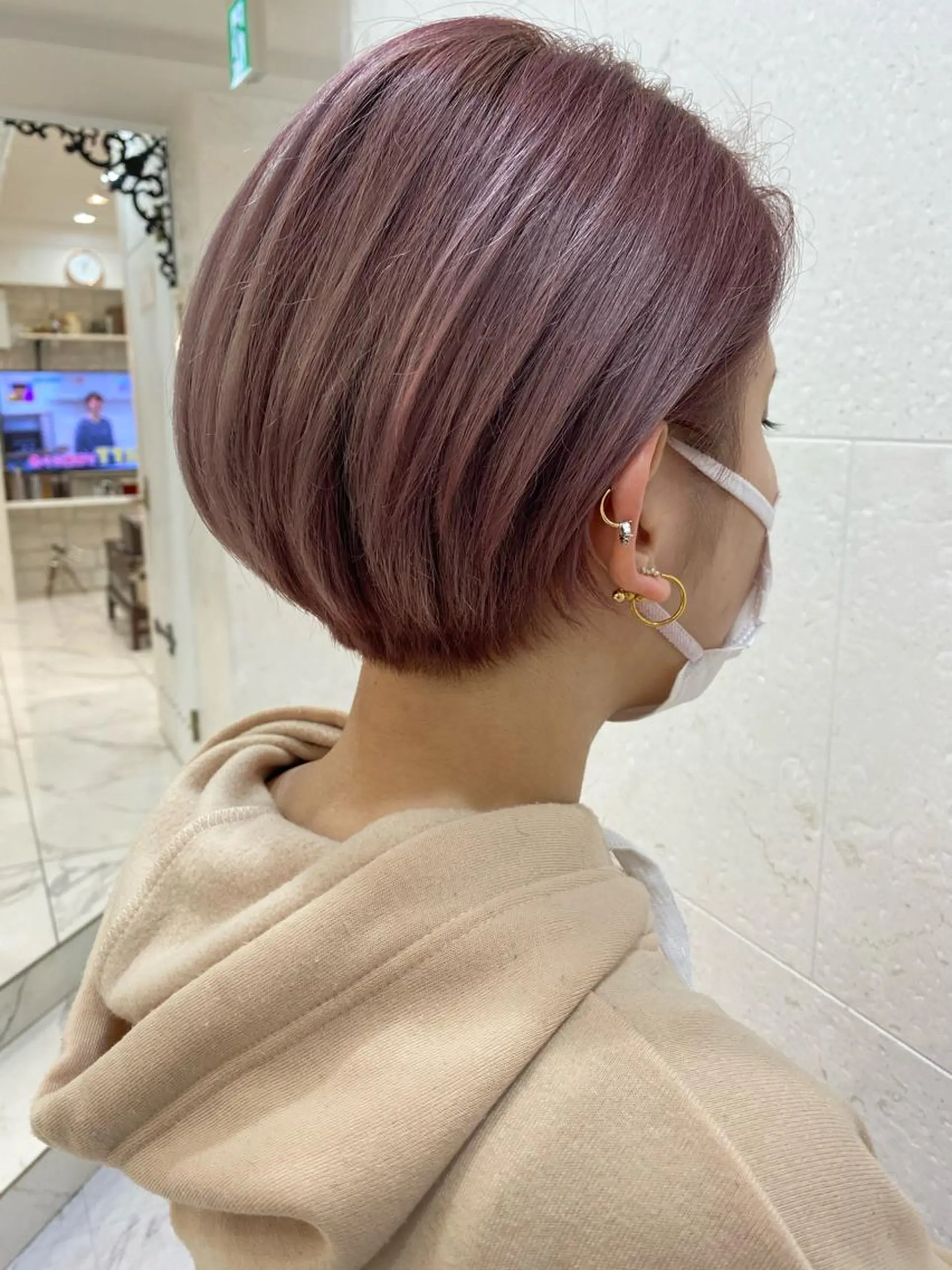 ショート カラー ハイトーンカラー ボブ shanti 渡辺新也✂️のヘアスタイル