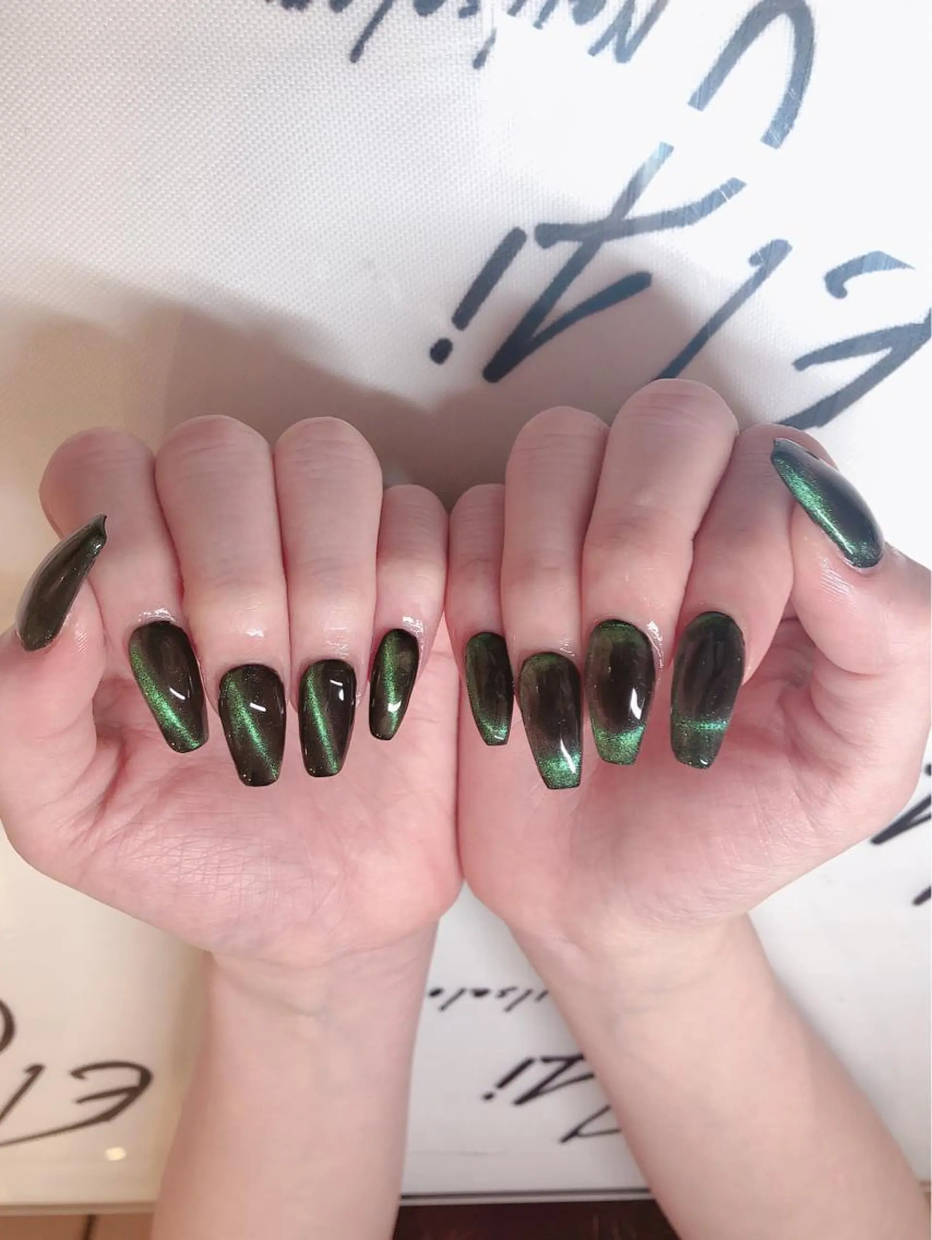 ネイル ハンドネイル 🖤スカルプ R🖤のネイルデザイン