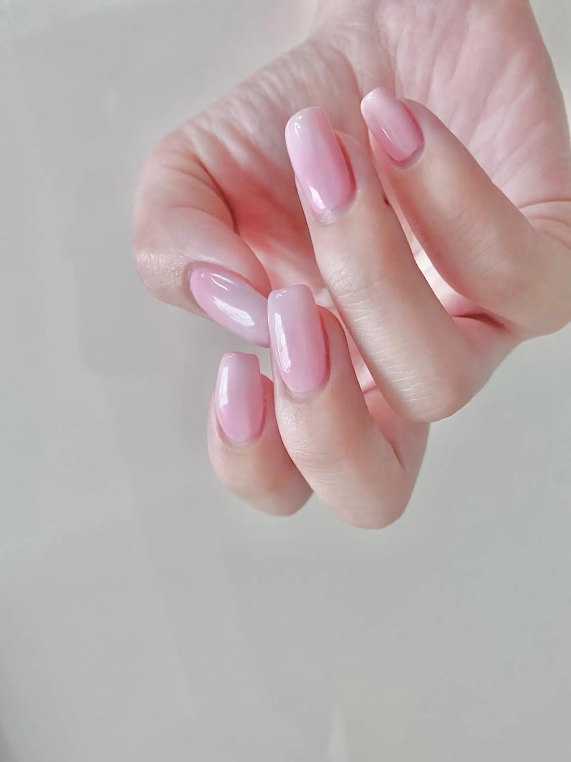 ネイル パラジェル認定サロン　ネイルケア&スパ　Lovin所属・Lovin _ryukaのネイルデザイン