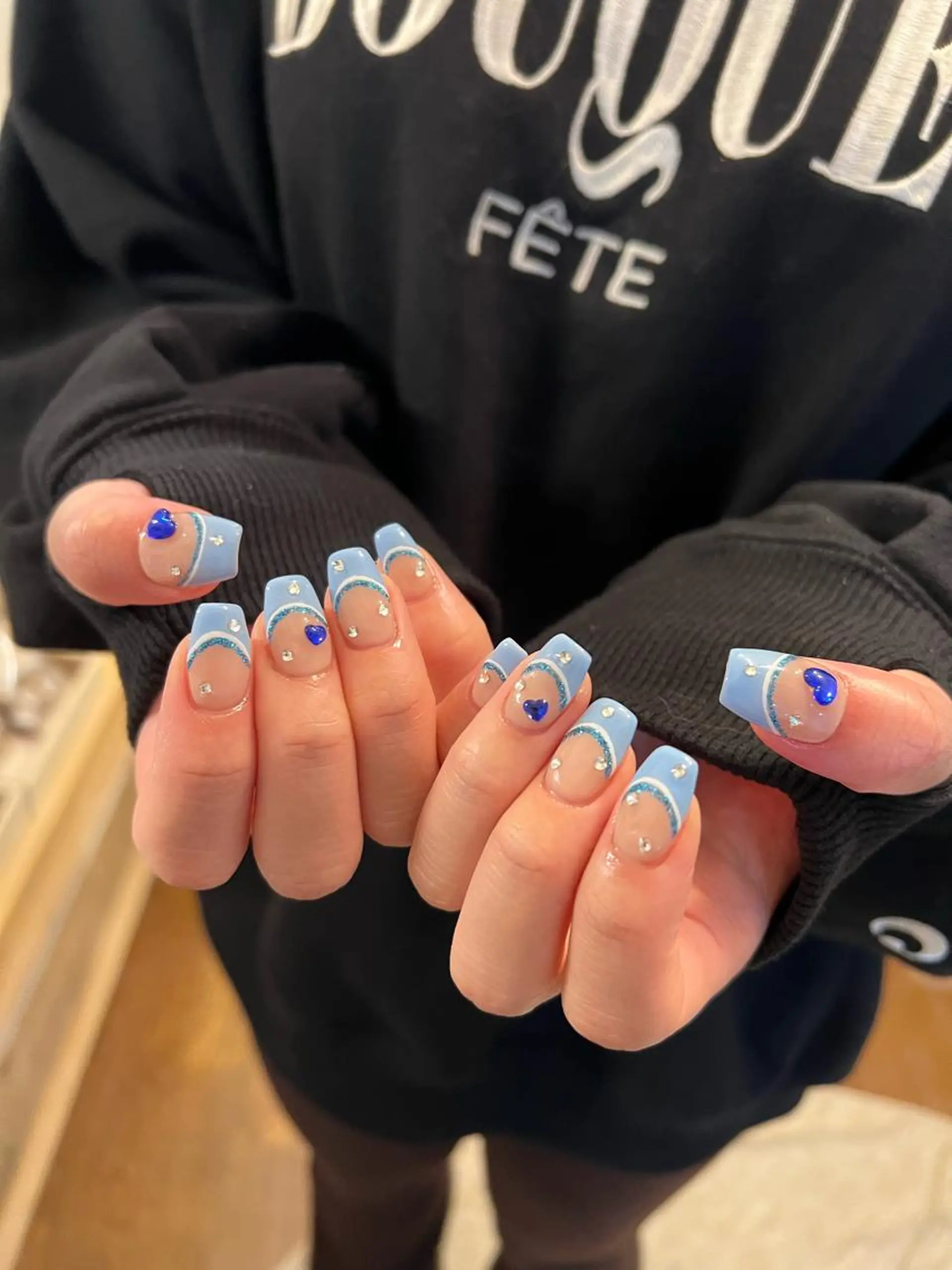 ネイル ハンドネイル フットネイル ハンドケア Nes.Nail所属・Miyagi Asamiのネイルデザイン