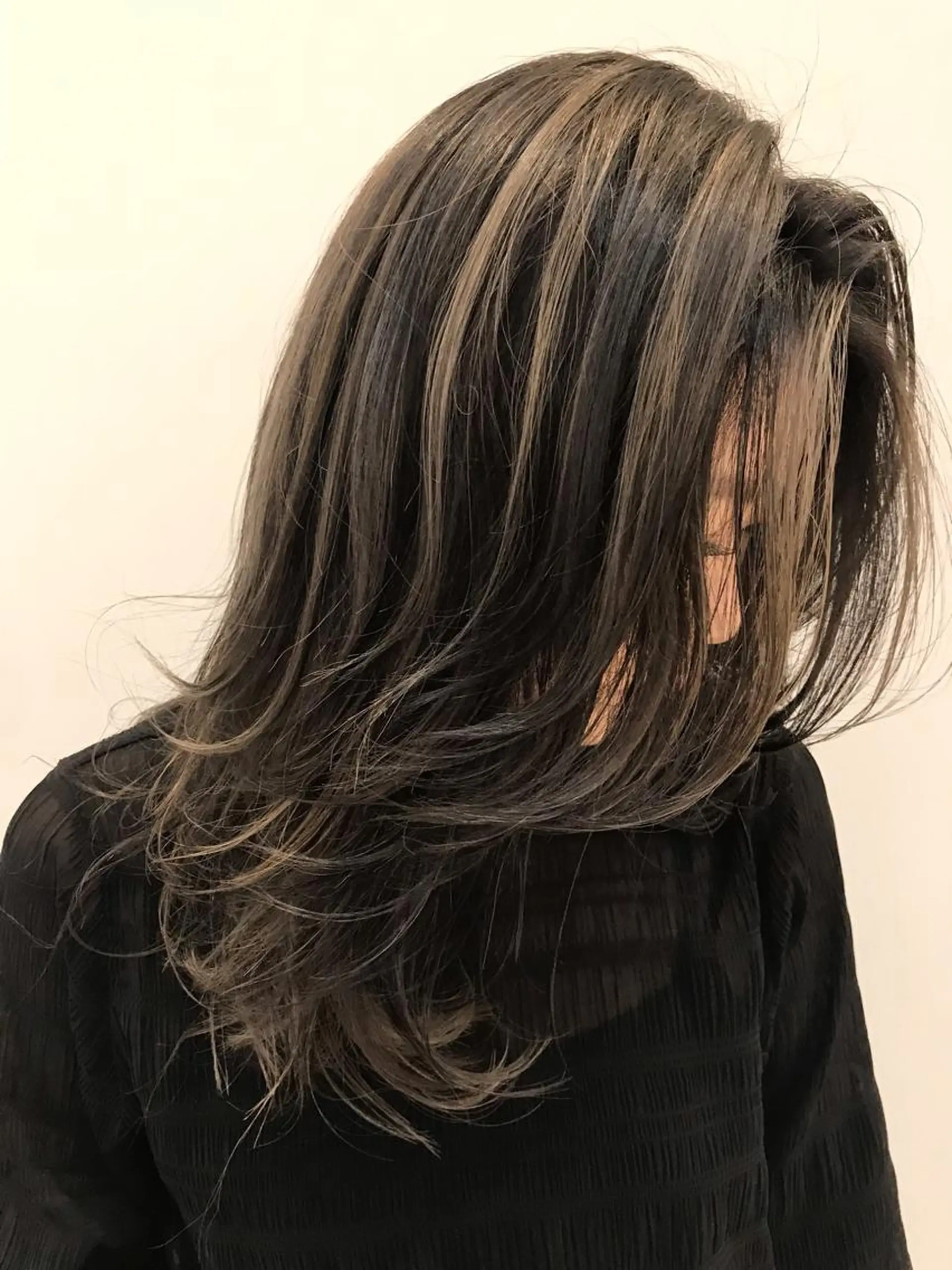 ロング カラー シールエクステ⭐️ オオミタクヤのヘアスタイル