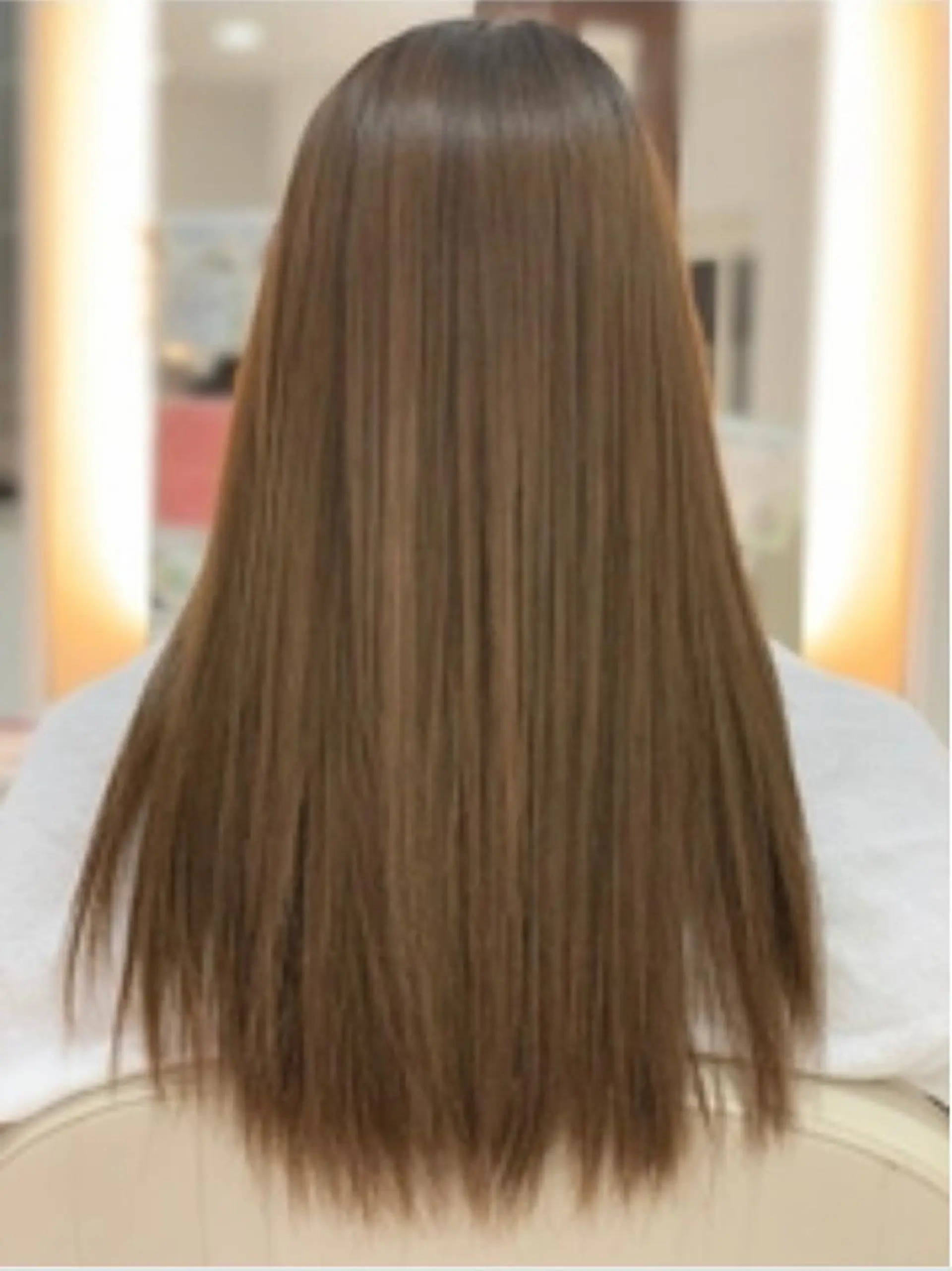 セミロング La fith hair rond 立川店所属・kyosuke 透明感カラーのヘアスタイル